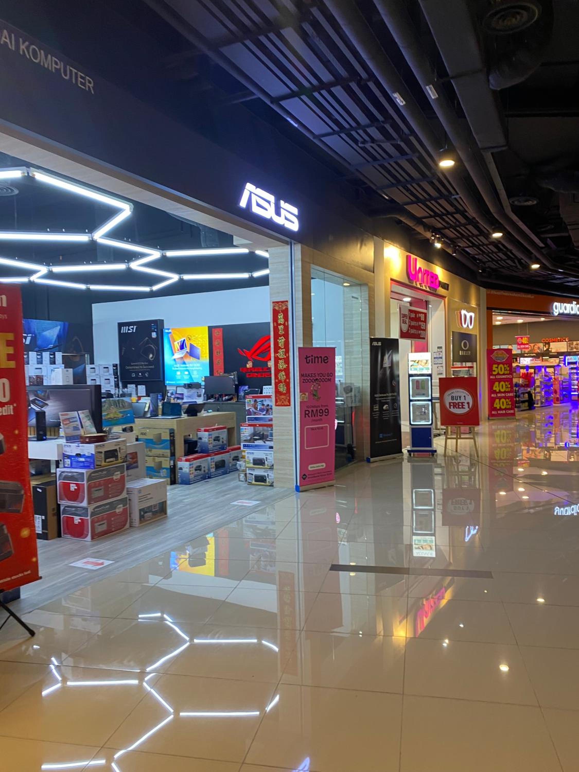 7PAX Kepong DesaPark Publika MontKiara 100Mbps