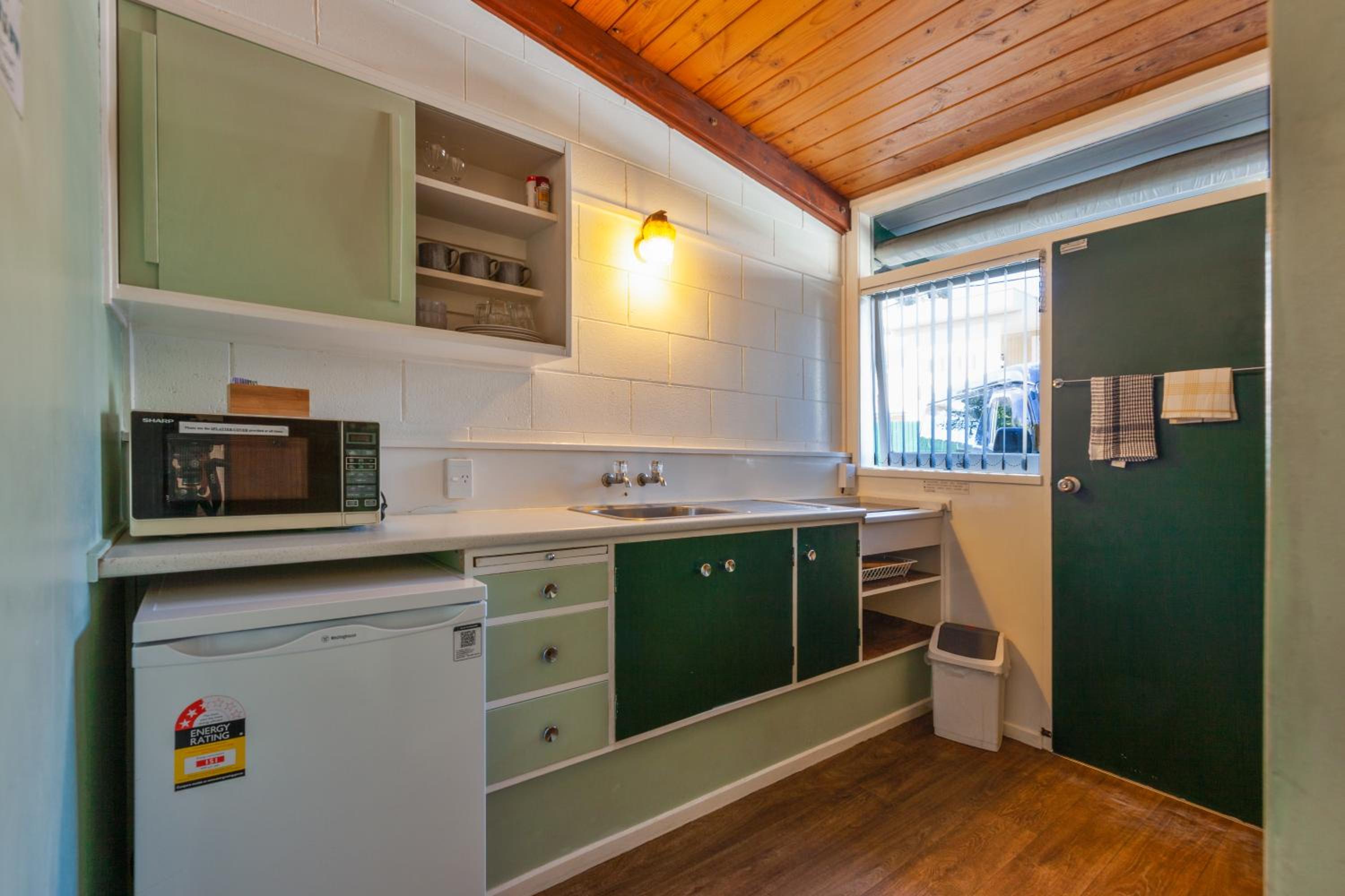 Rotorua Vacations - Aaryn Court Motel - Property Image 3