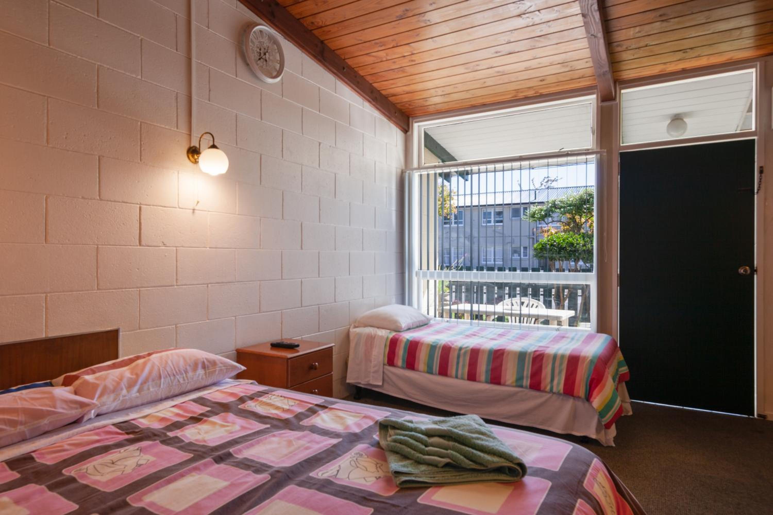 Rotorua Vacations - Aaryn Court Motel - Property Image 8