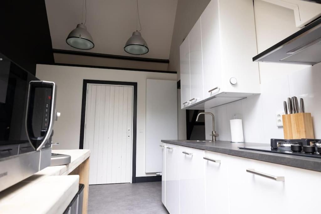8 person apartment with heated swimmingpool Hoek van Winssen