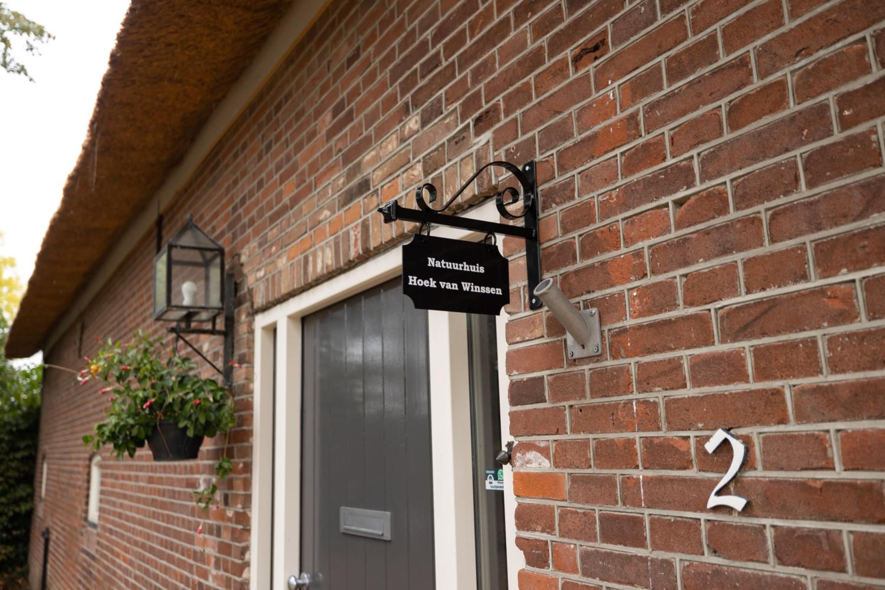 8 person apartment with heated swimmingpool Hoek van Winssen