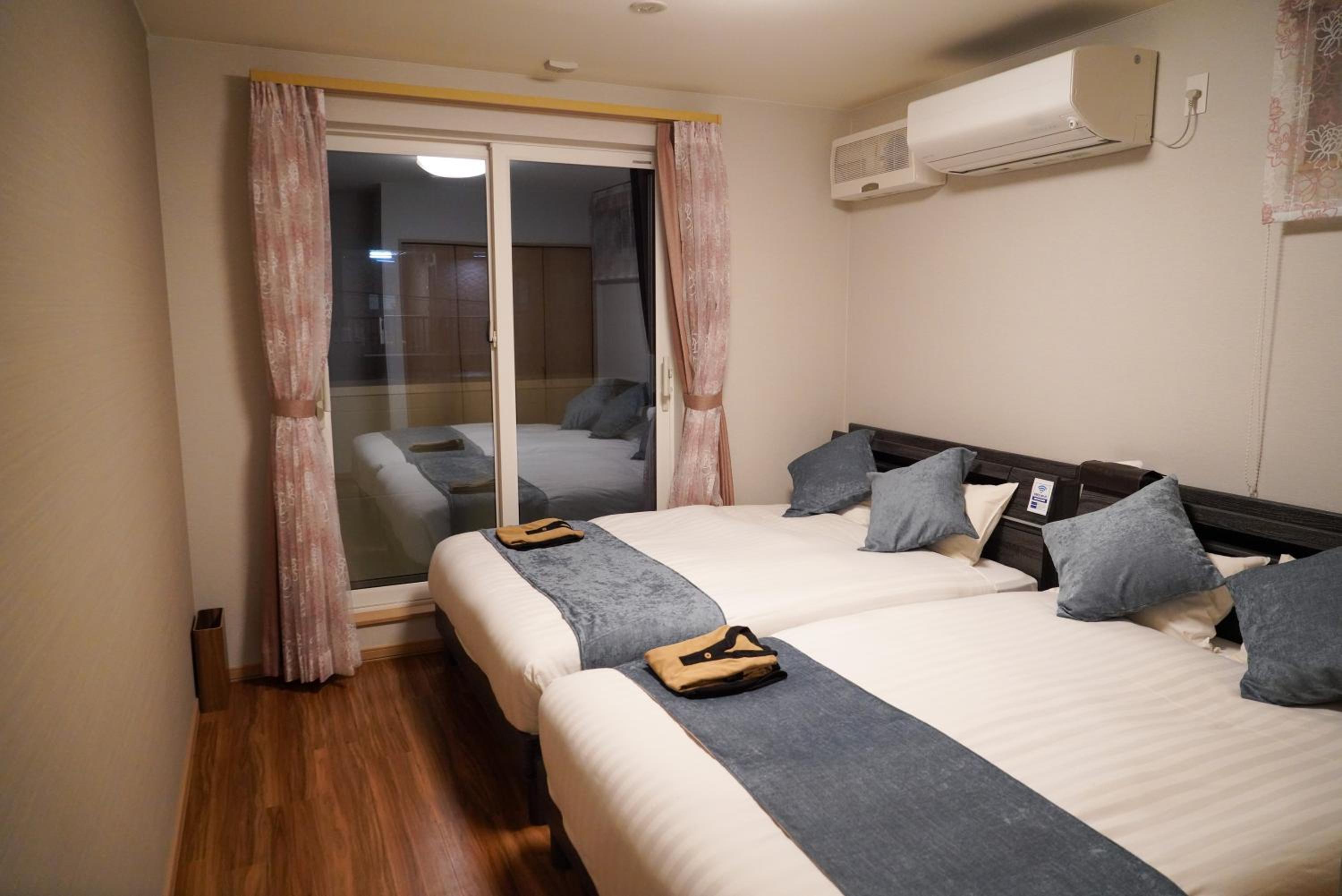 Hakodate MOTOMACHI guesthouse