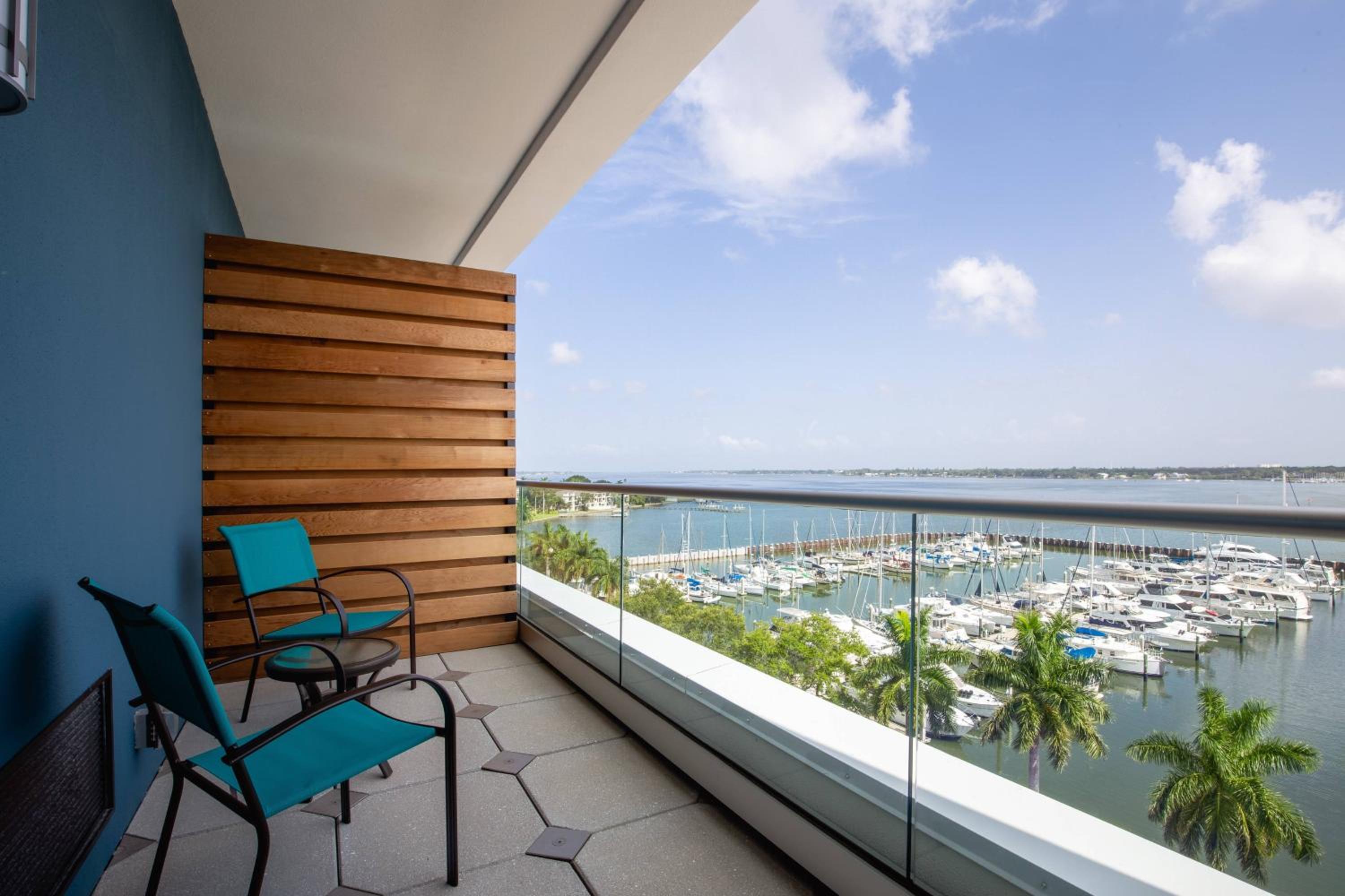 SpringHill Suites by Marriott Bradenton Downtown/Riverfront - Property Image 9