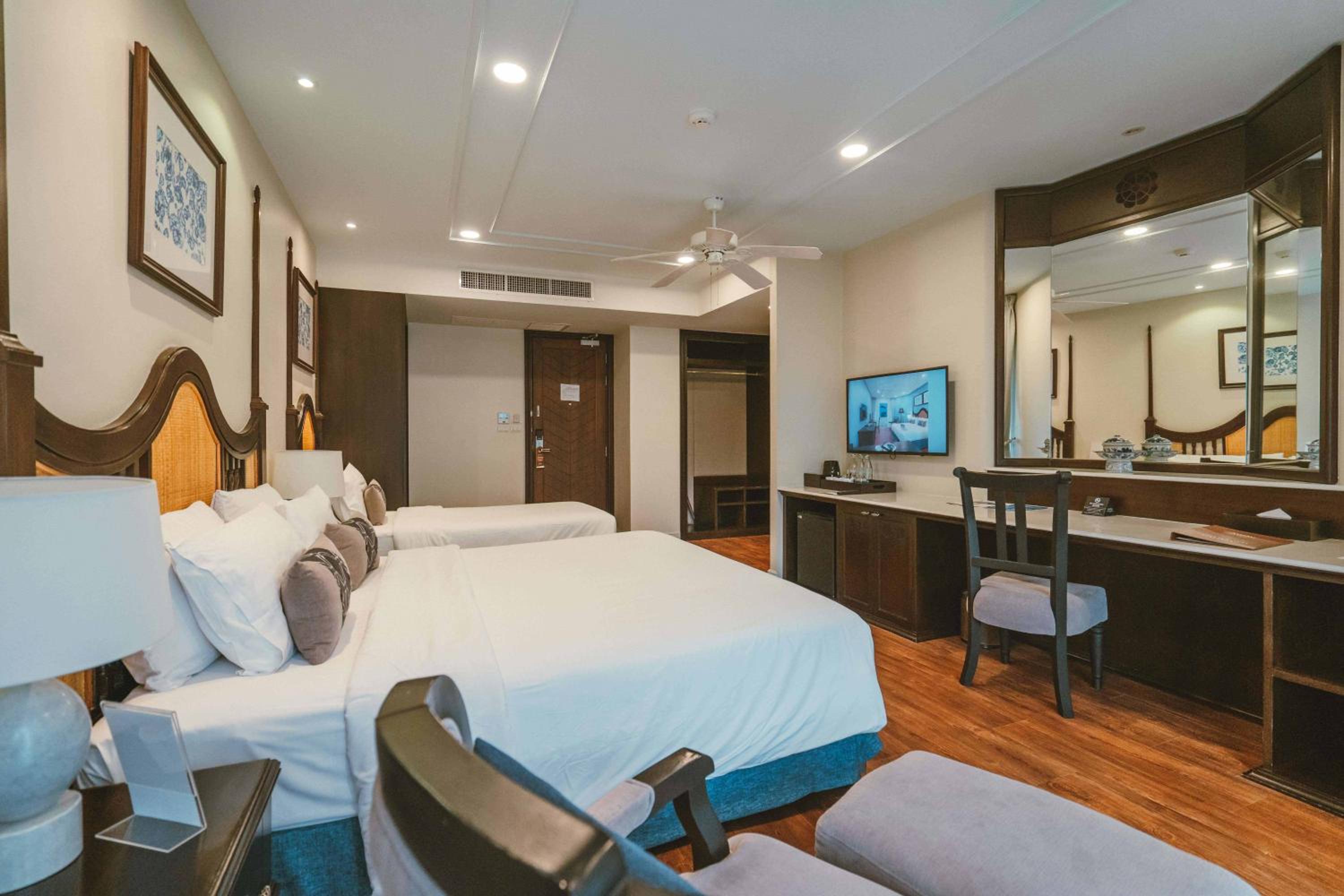 Away Chiang Mai Thapae Resort A Vegan Retreat