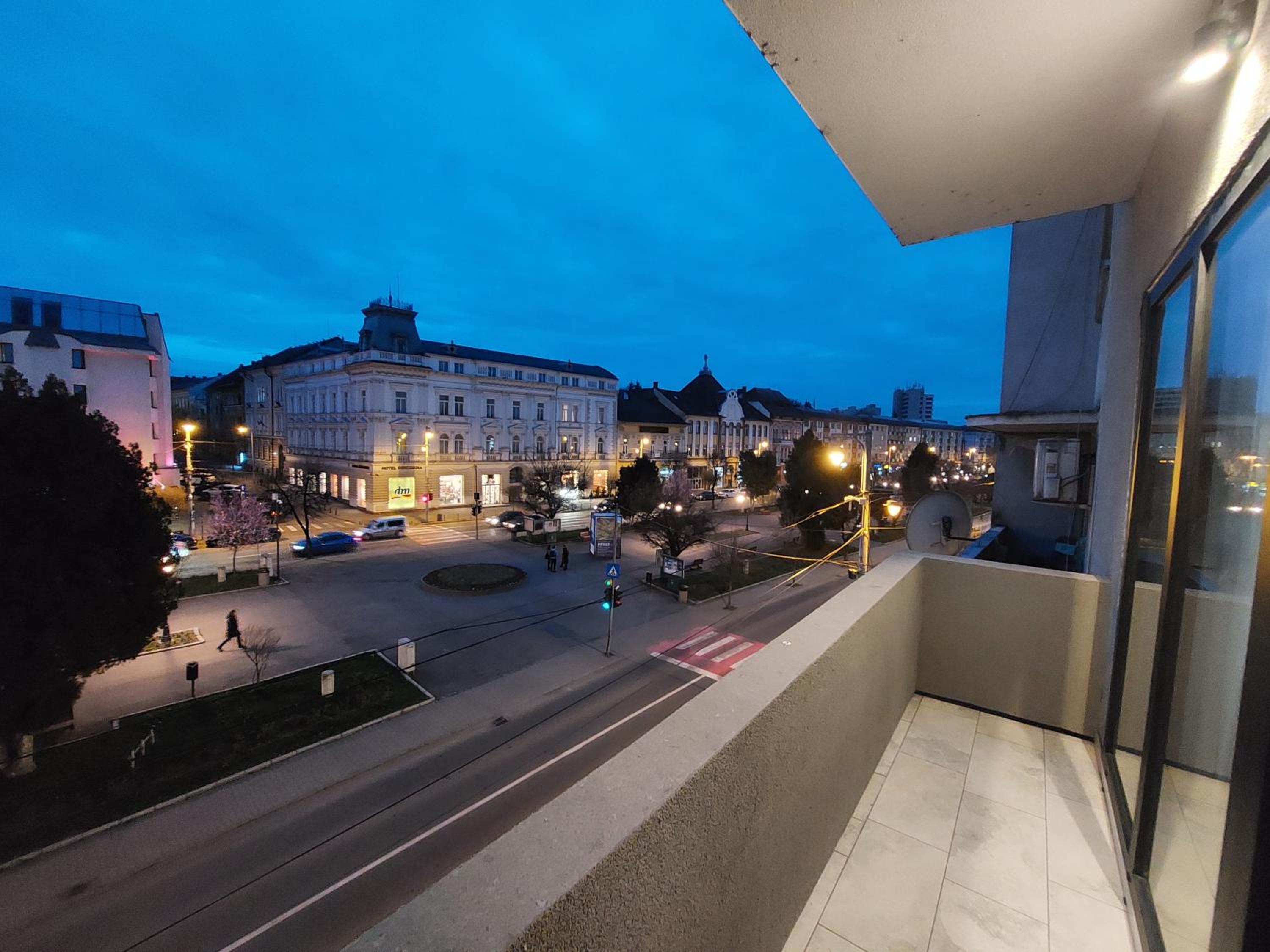 NoMi Ultracentral Apartments