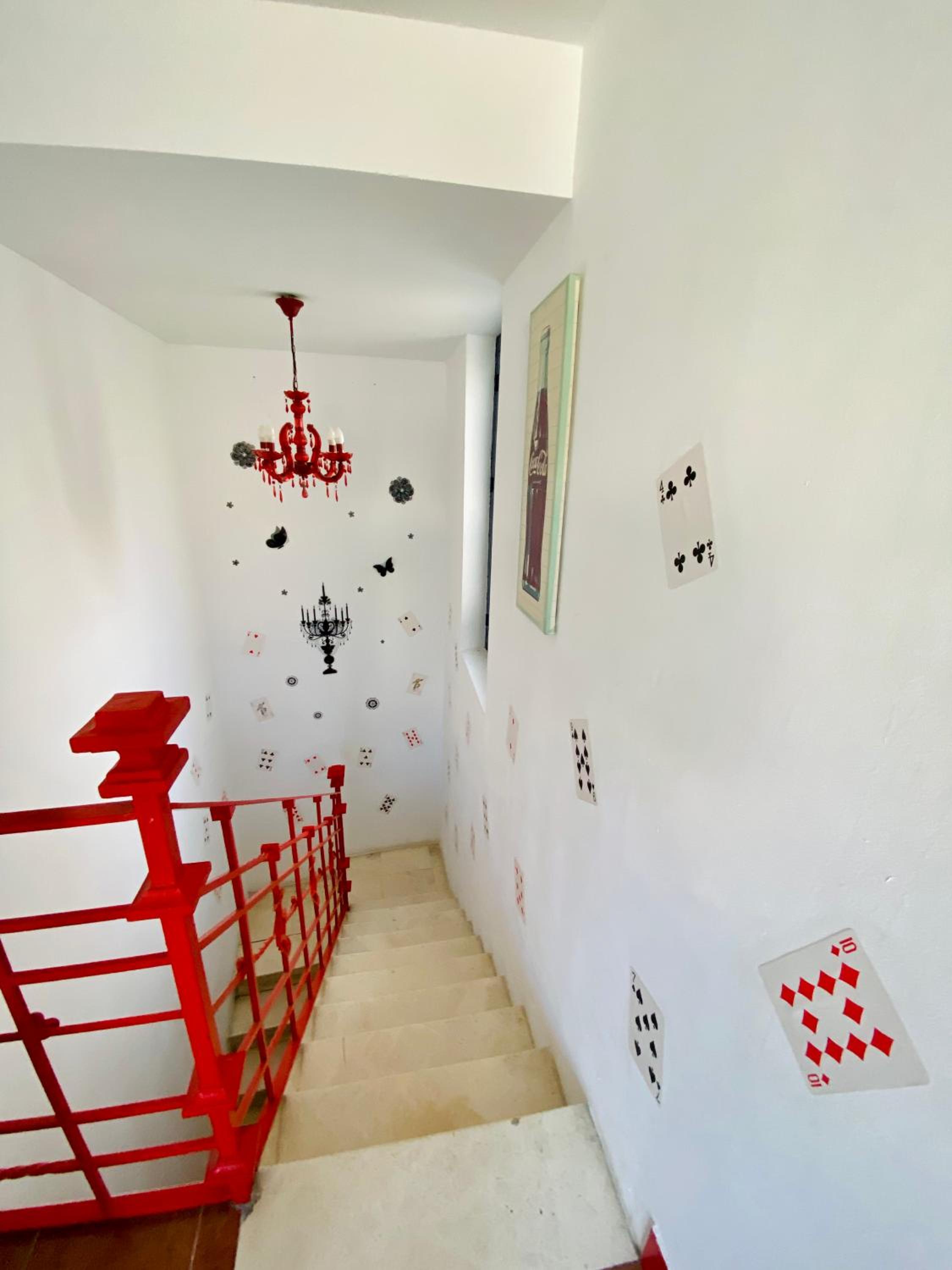 Seville Vacations - Sevilla Kitsch Hostel Art - Property Image 27