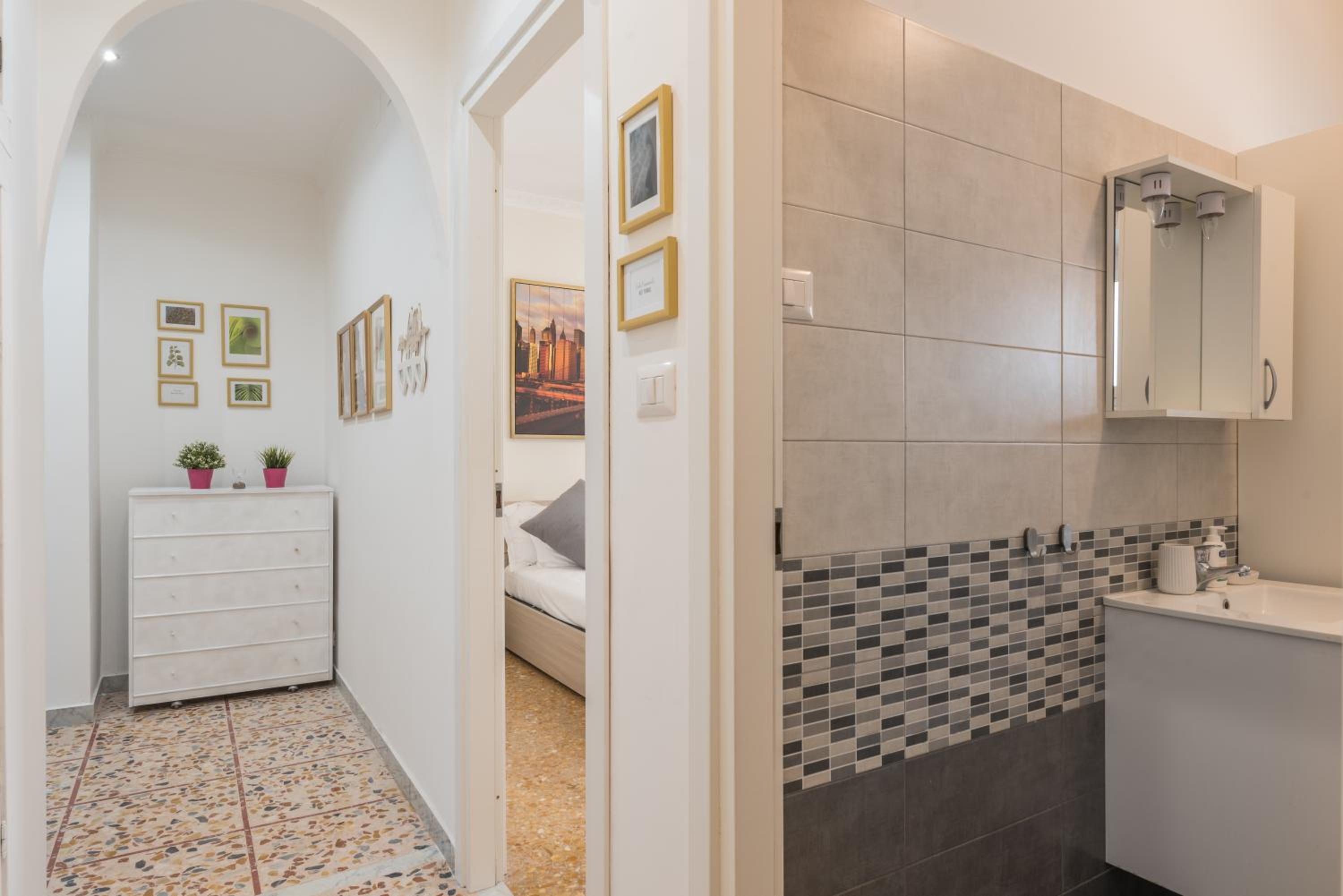 Cinecittà Gem Flat with Veranda