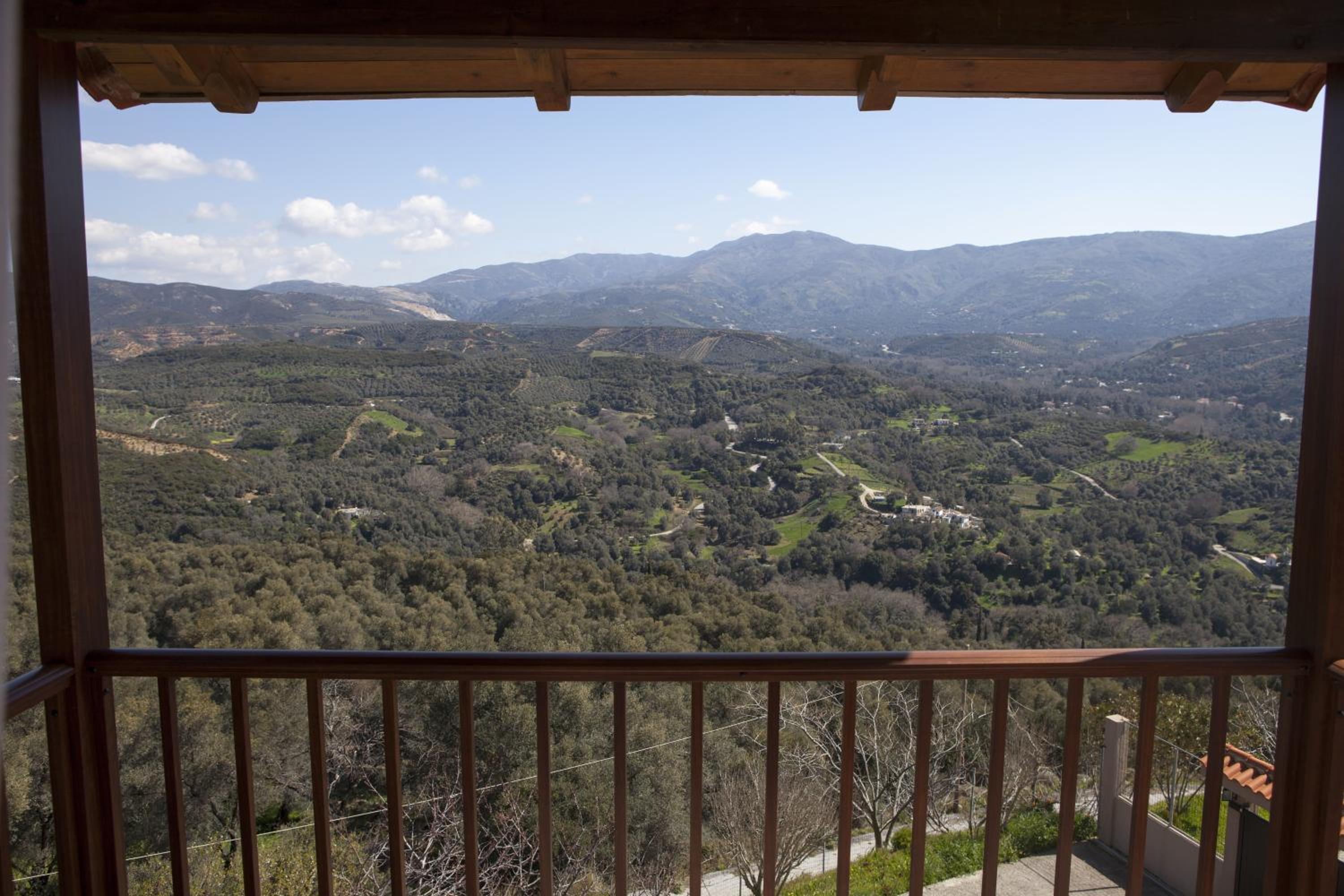 Aori Hillside Villa