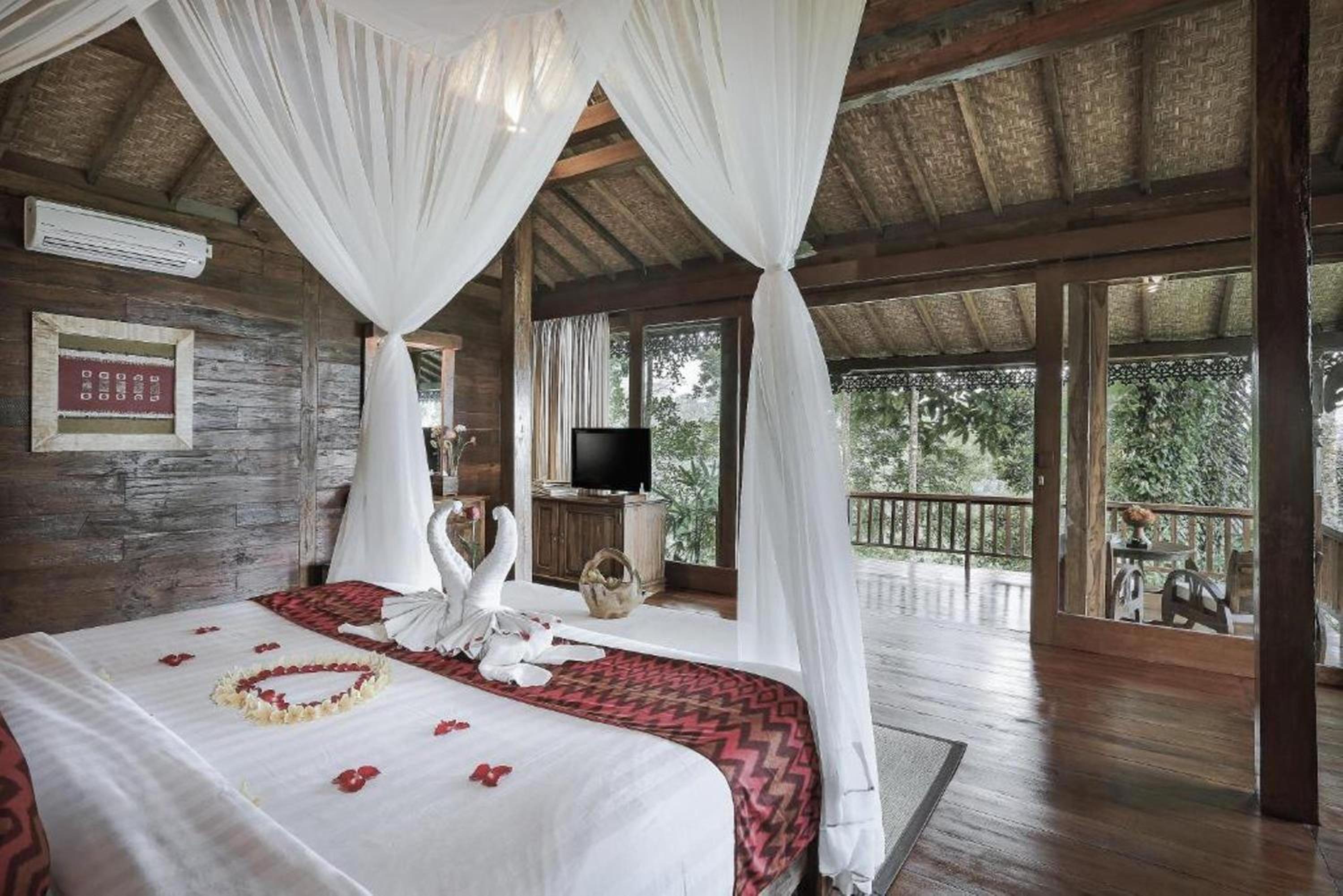 Sunia Jungle Ubud View by EPS