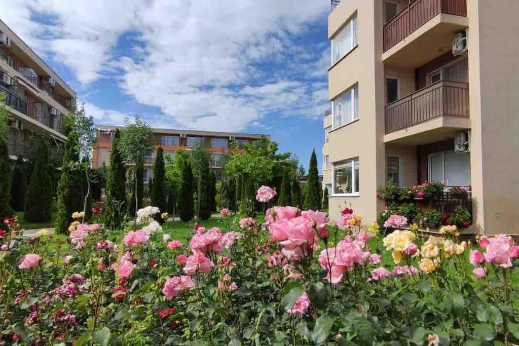 Apartment Ferienunterkunft Strandnähe mit Pools