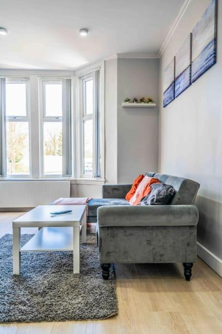 Beautiful flat with free parking