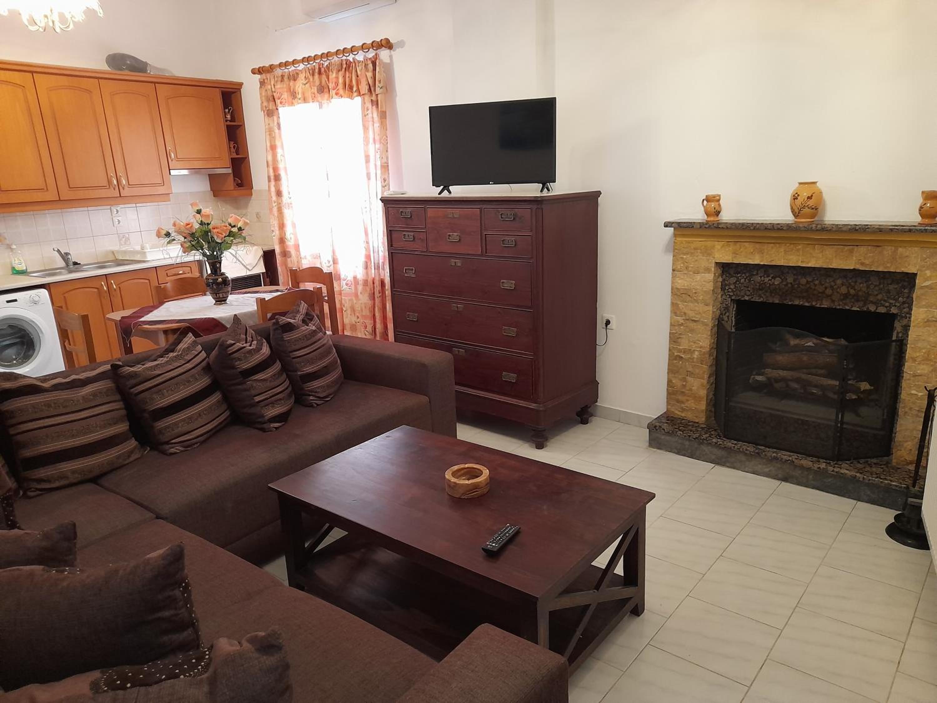 Alexandros Apartment