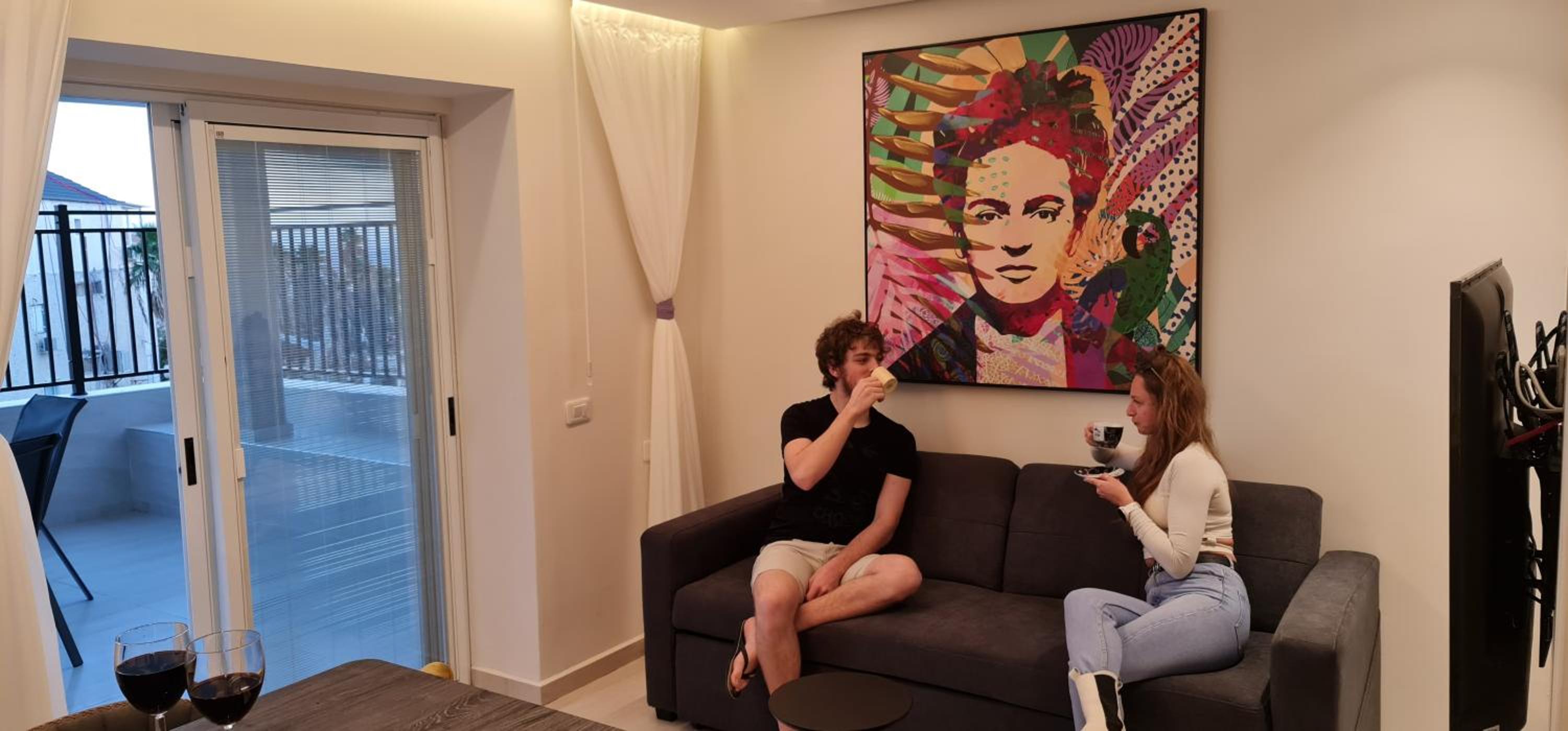 Photo 8