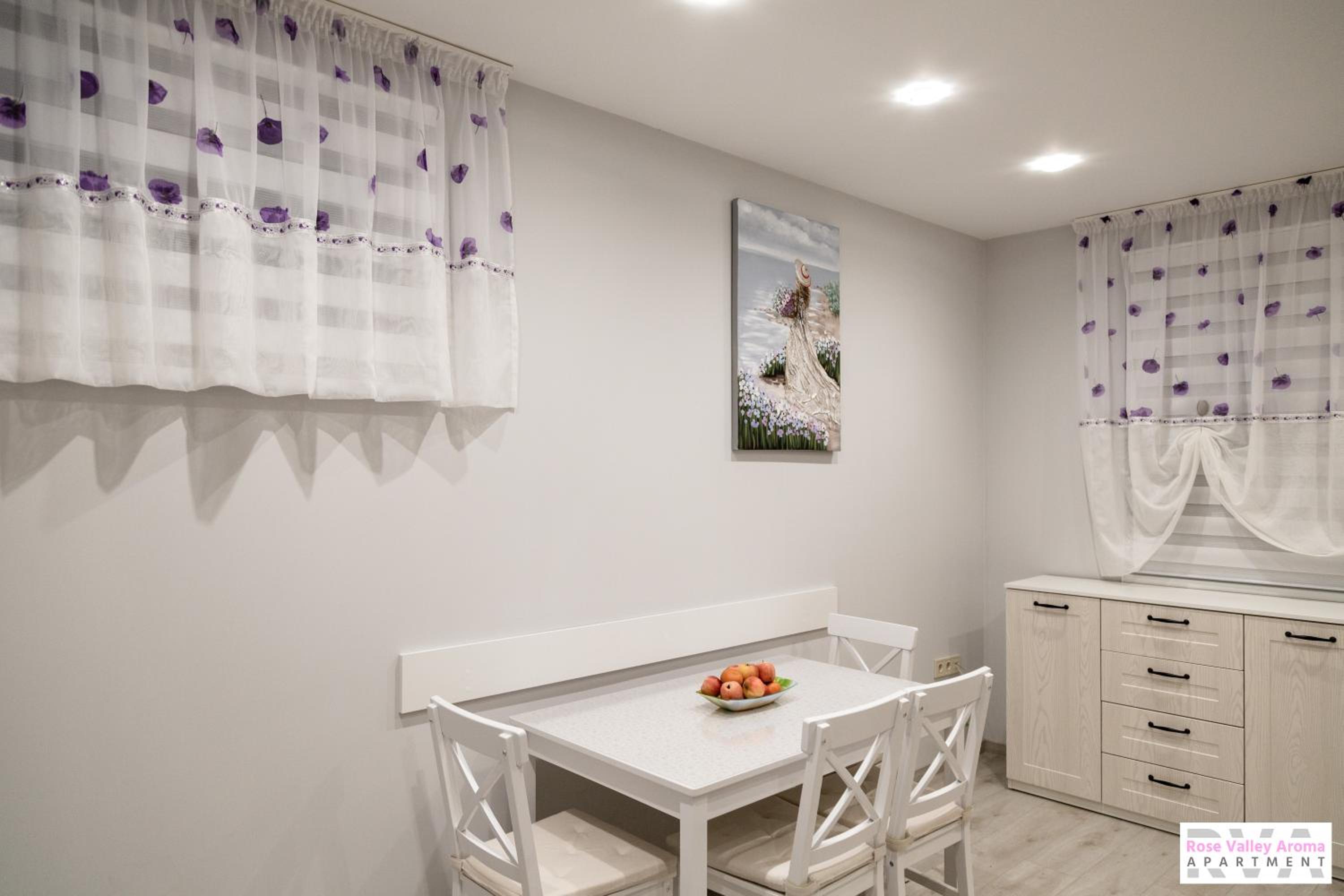 Rose Valley Aroma Apartment
