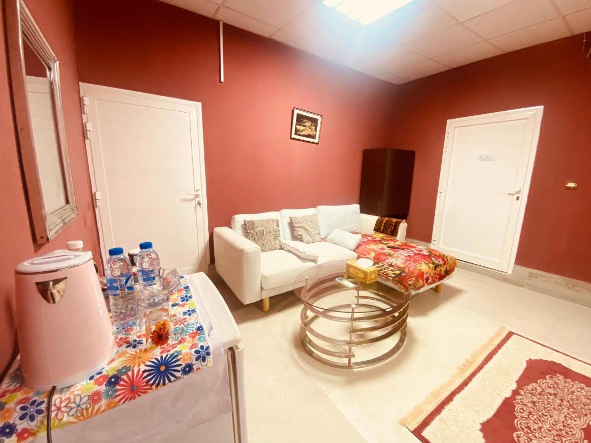 farmhouse private room