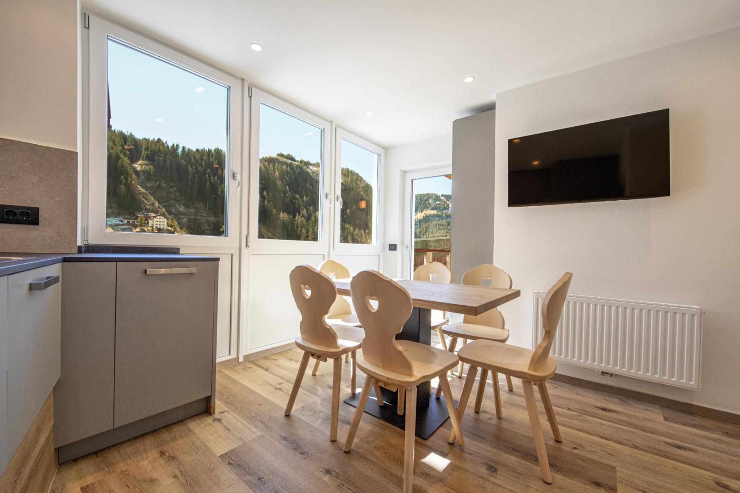 Dolomites Apartments Cesa Benedet photo 5
