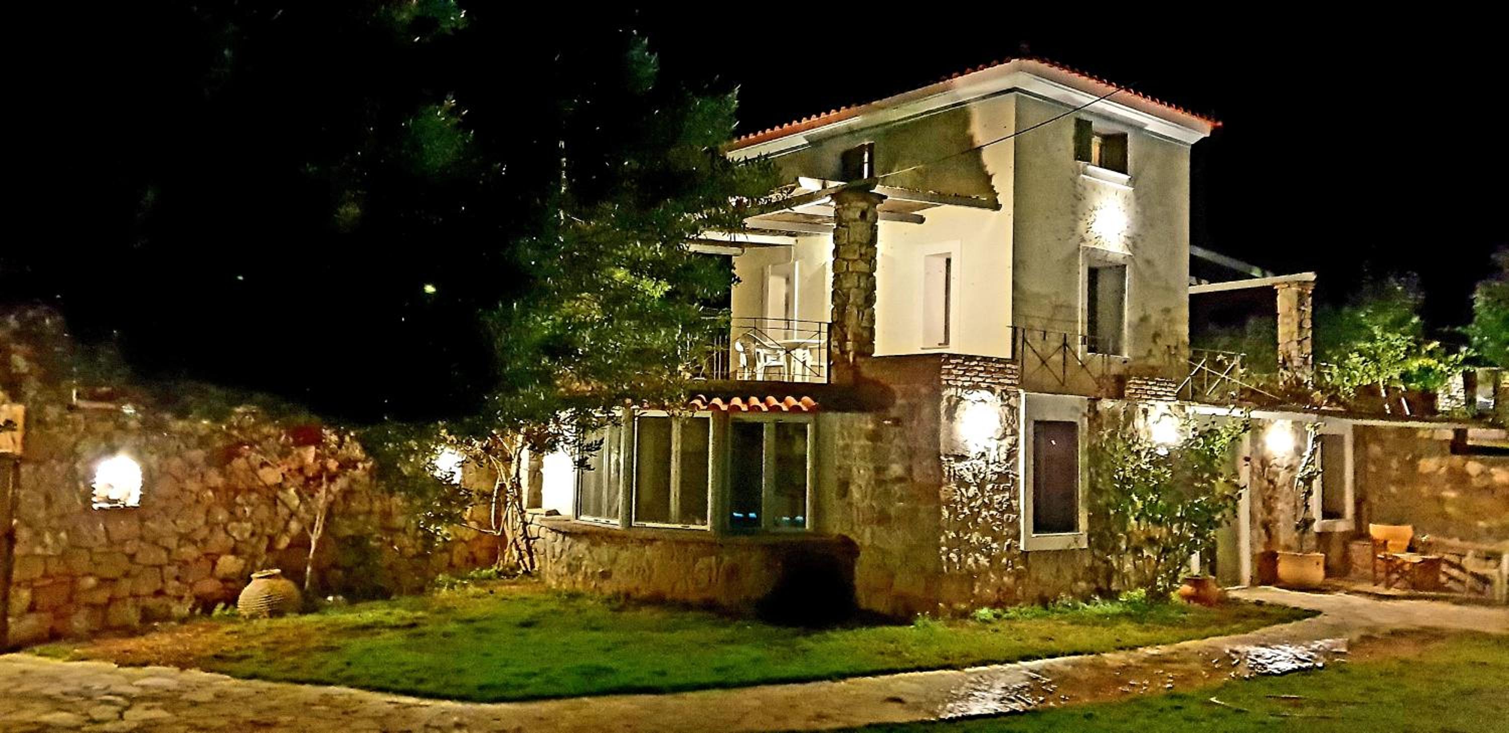 Private Swimmingpool in Cottage photo 1