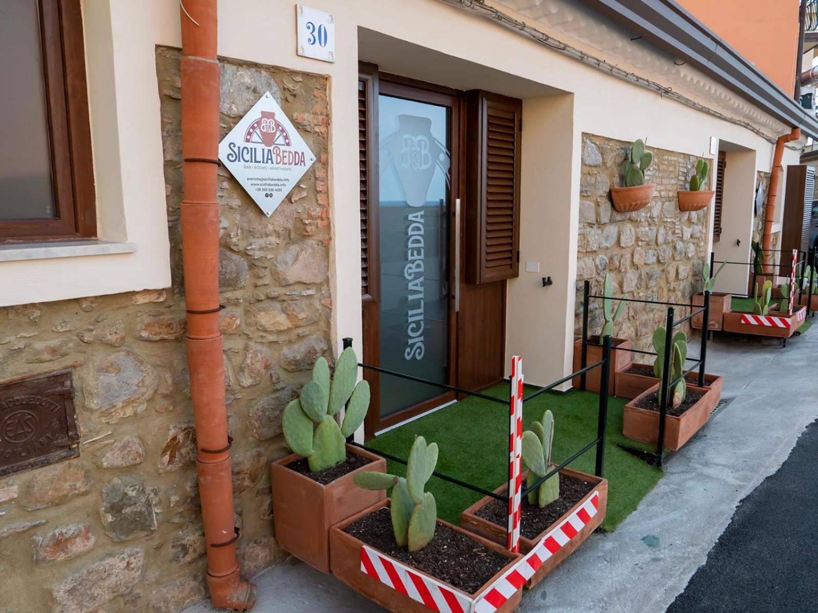 Sicilia Bedda - B&B - Rooms - Apartments view 3