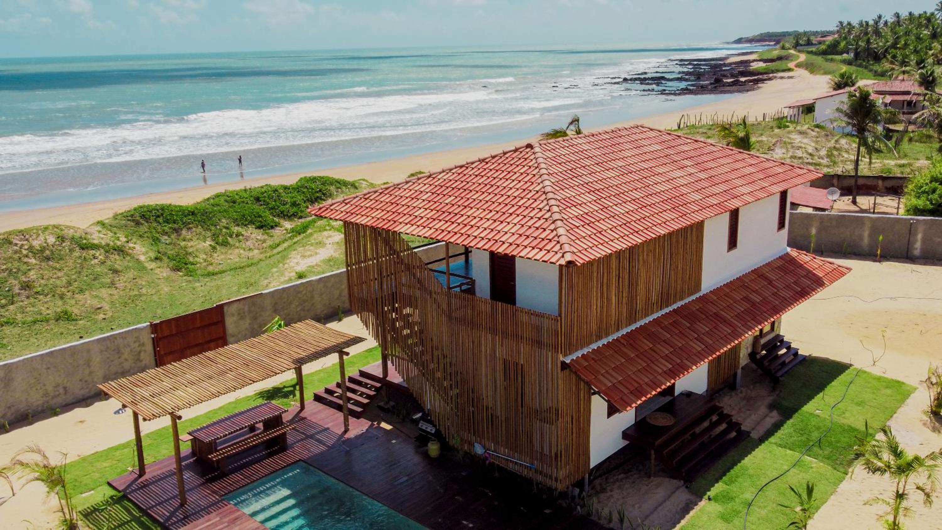 MONKEY BEACH HOUSE BRAZIL