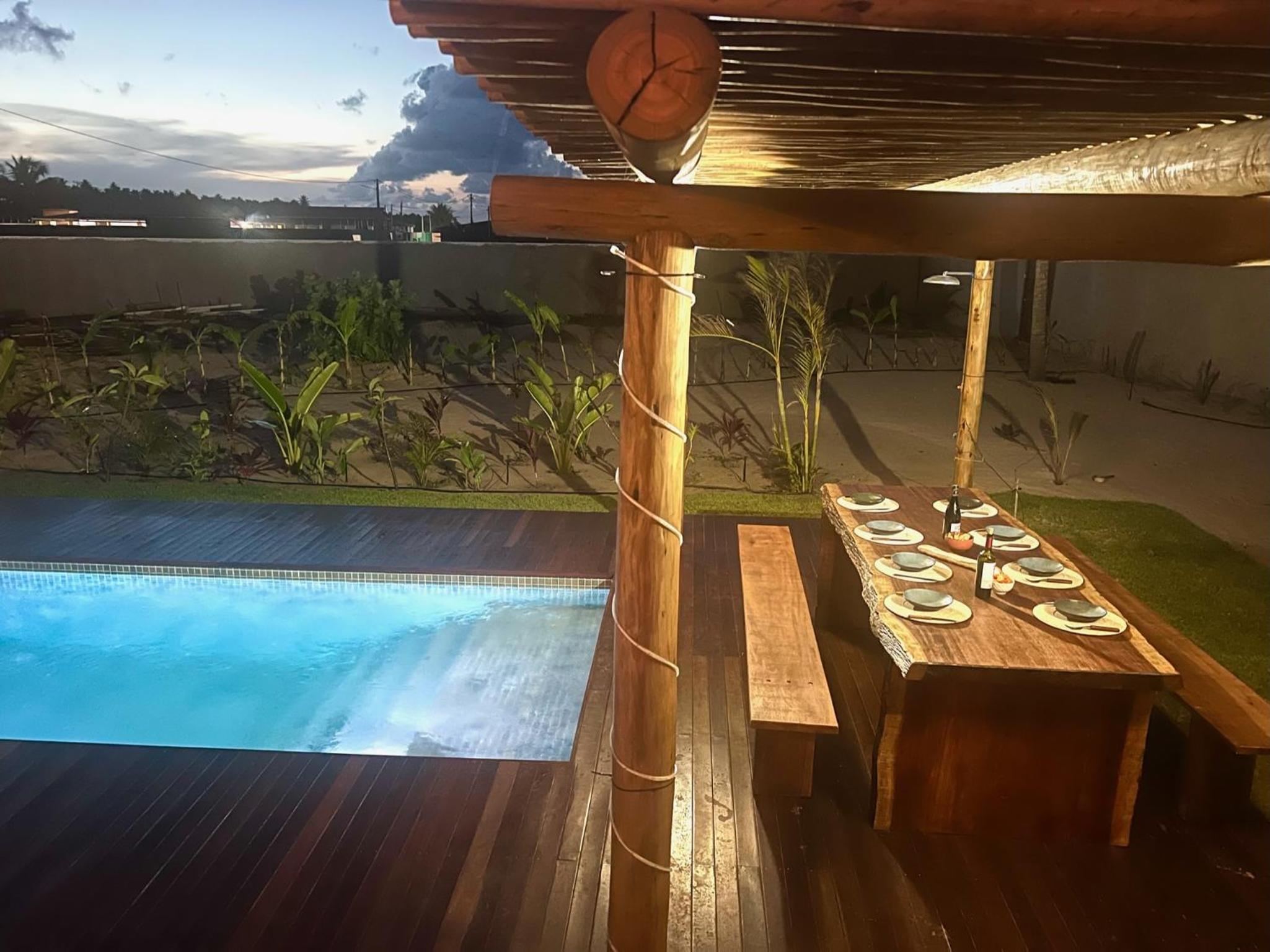 MONKEY BEACH HOUSE BRAZIL