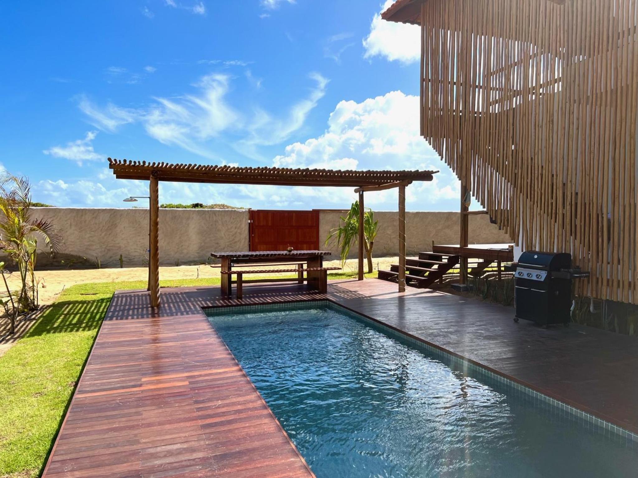 MONKEY BEACH HOUSE BRAZIL