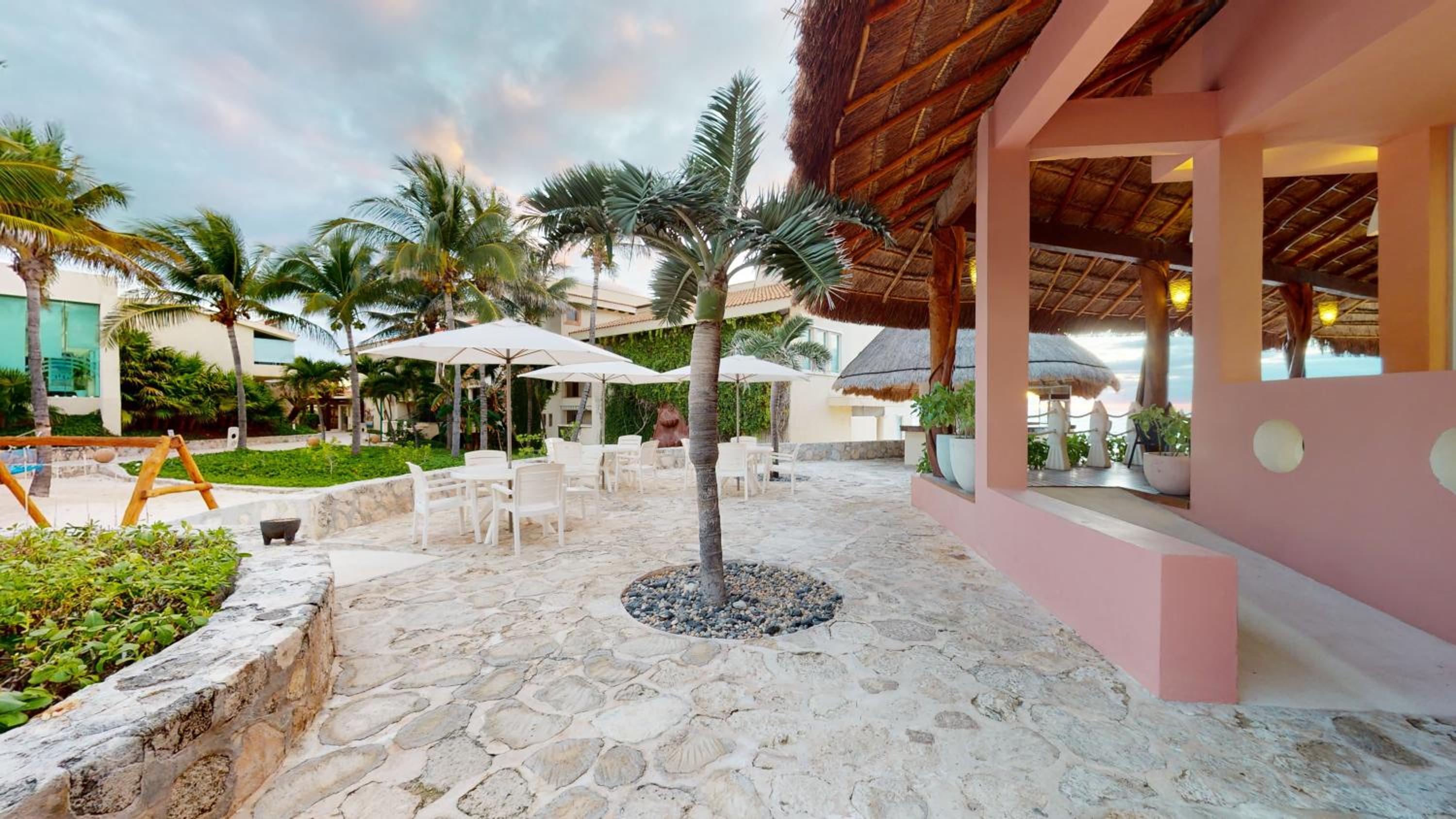 Grand Park Royal Cancun - All Inclusive photo 22 of 164