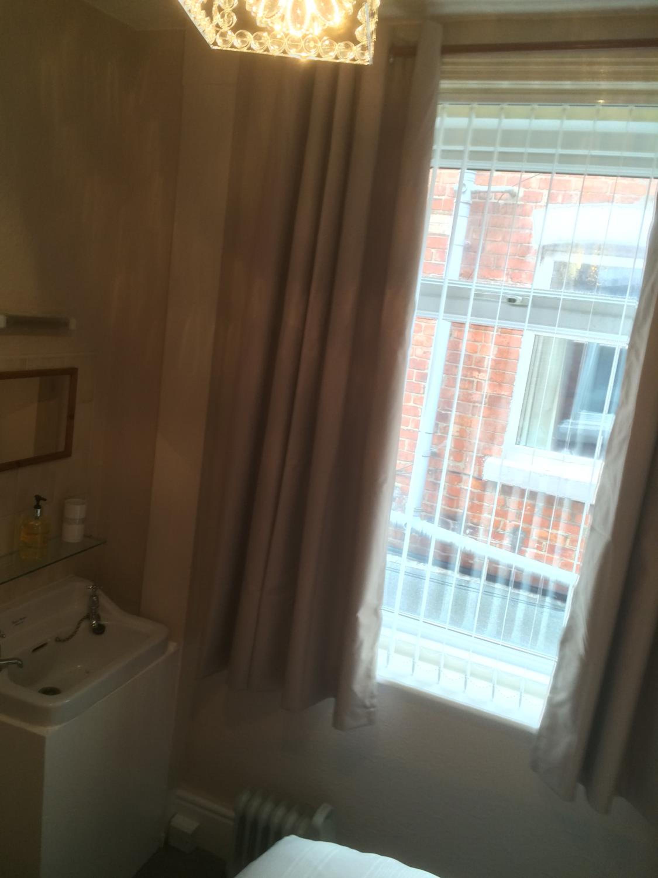 Photo 42