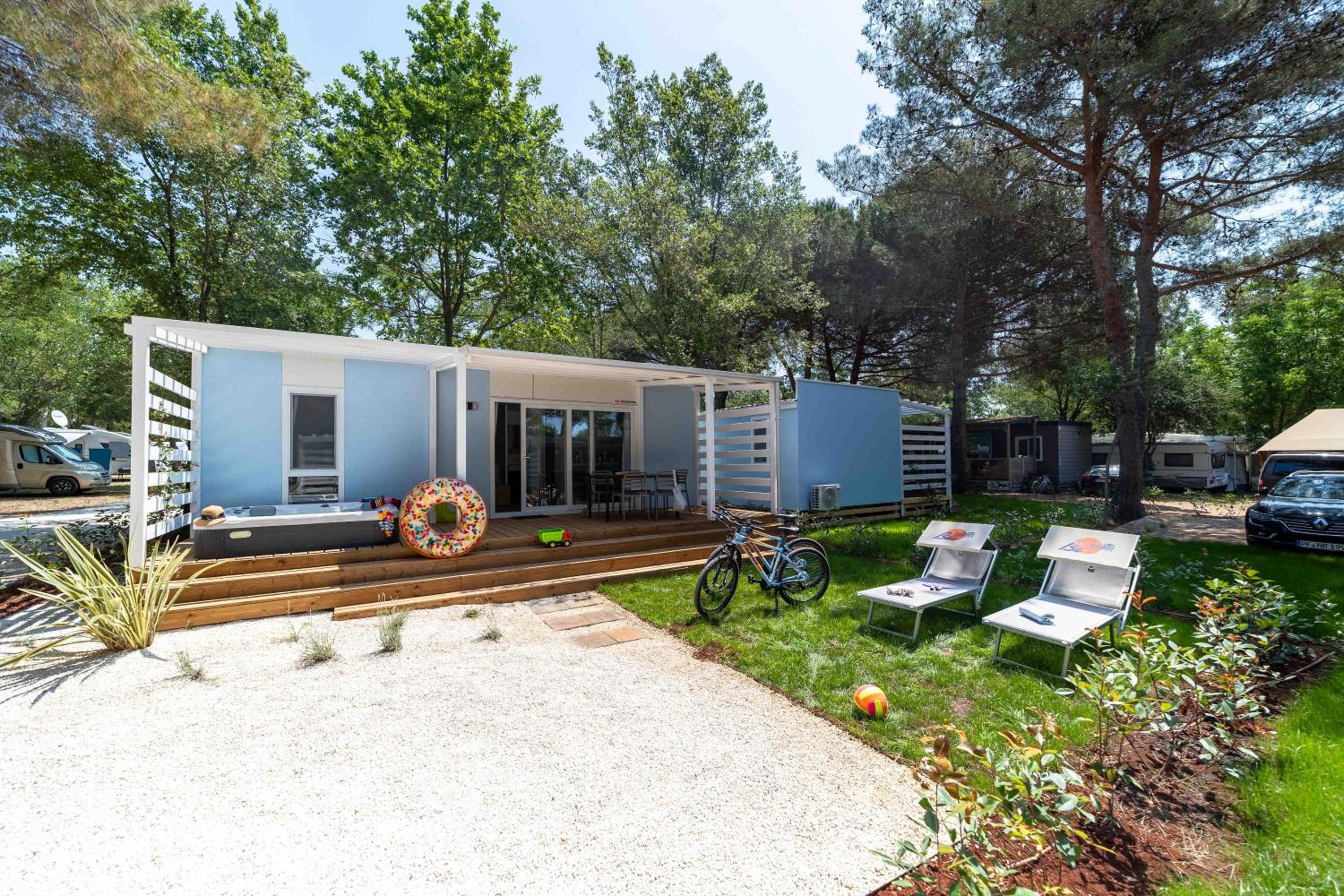 Holiday Centre Bi village