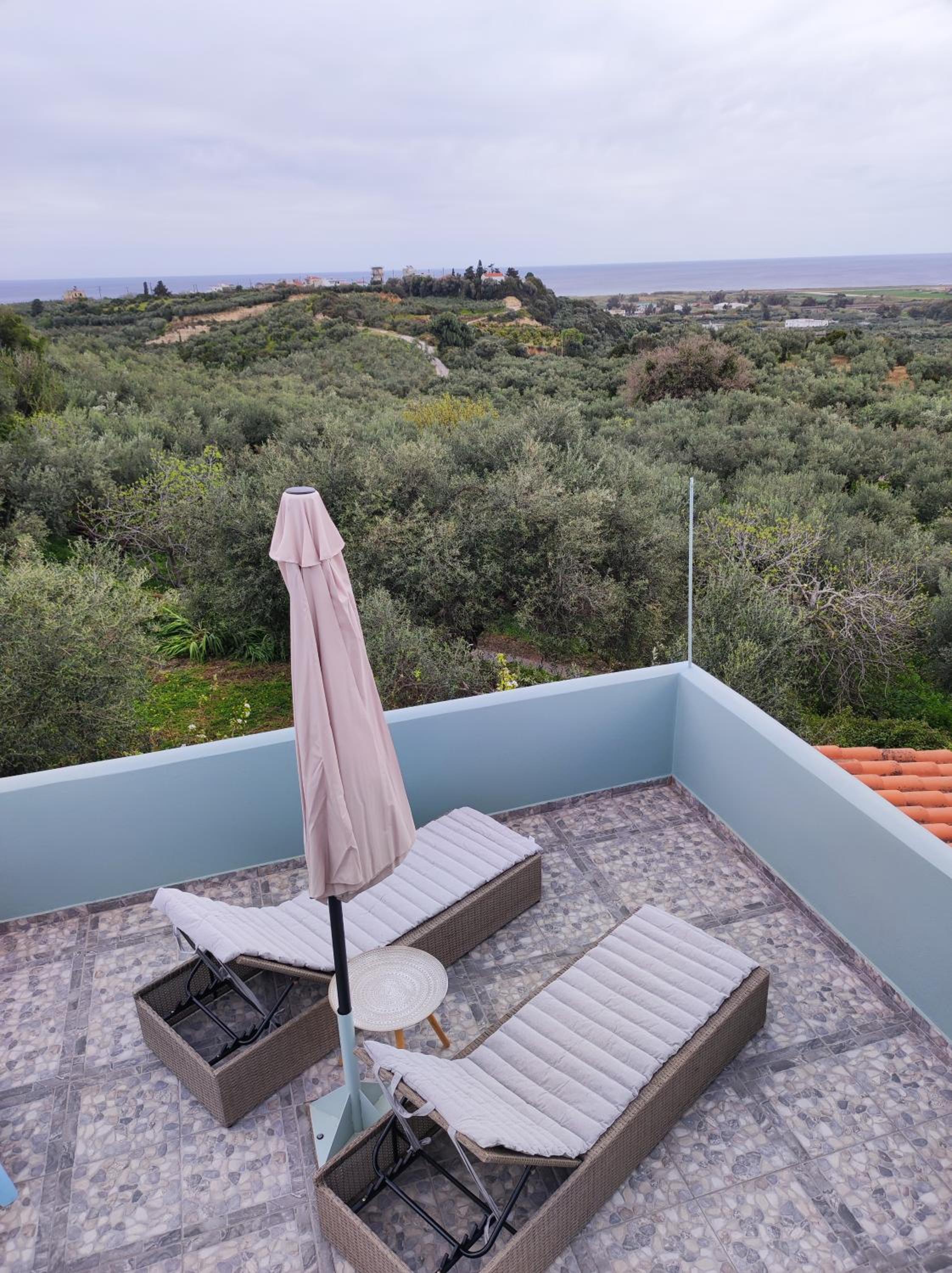 Anatolika Stamatis Paradise