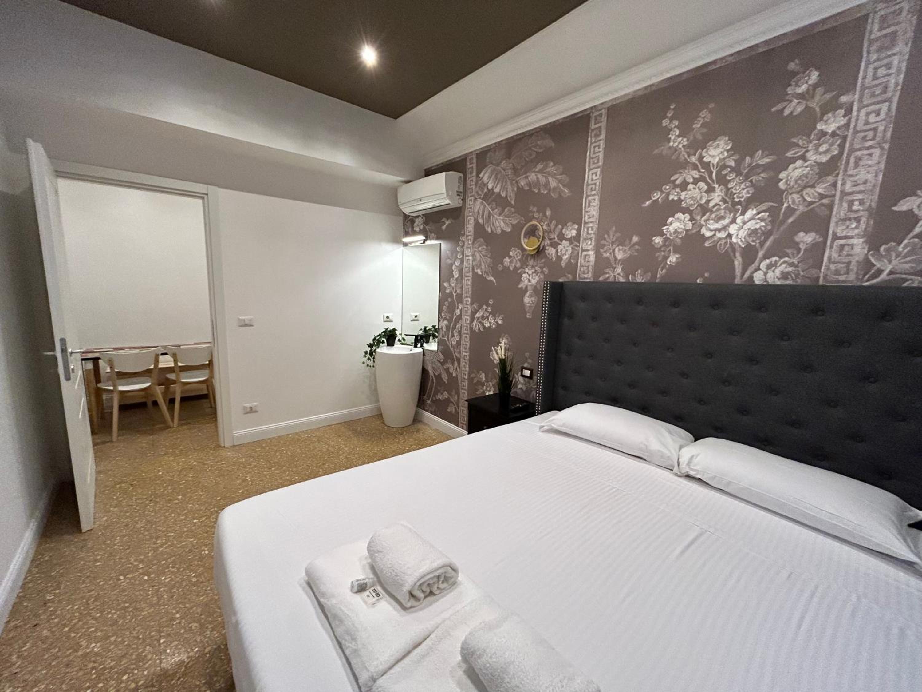 Raffaello's Place