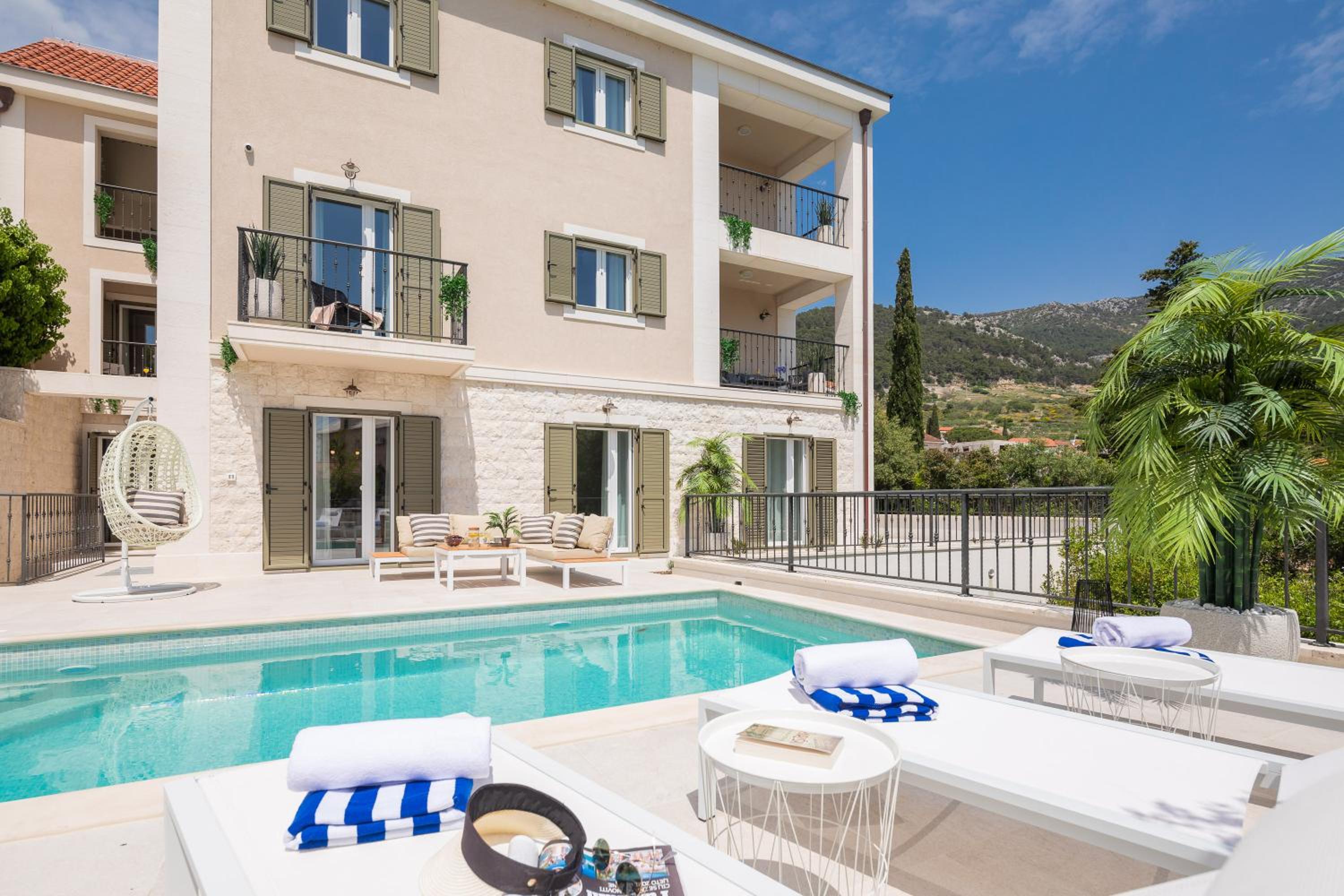 Villa Mirta view 3