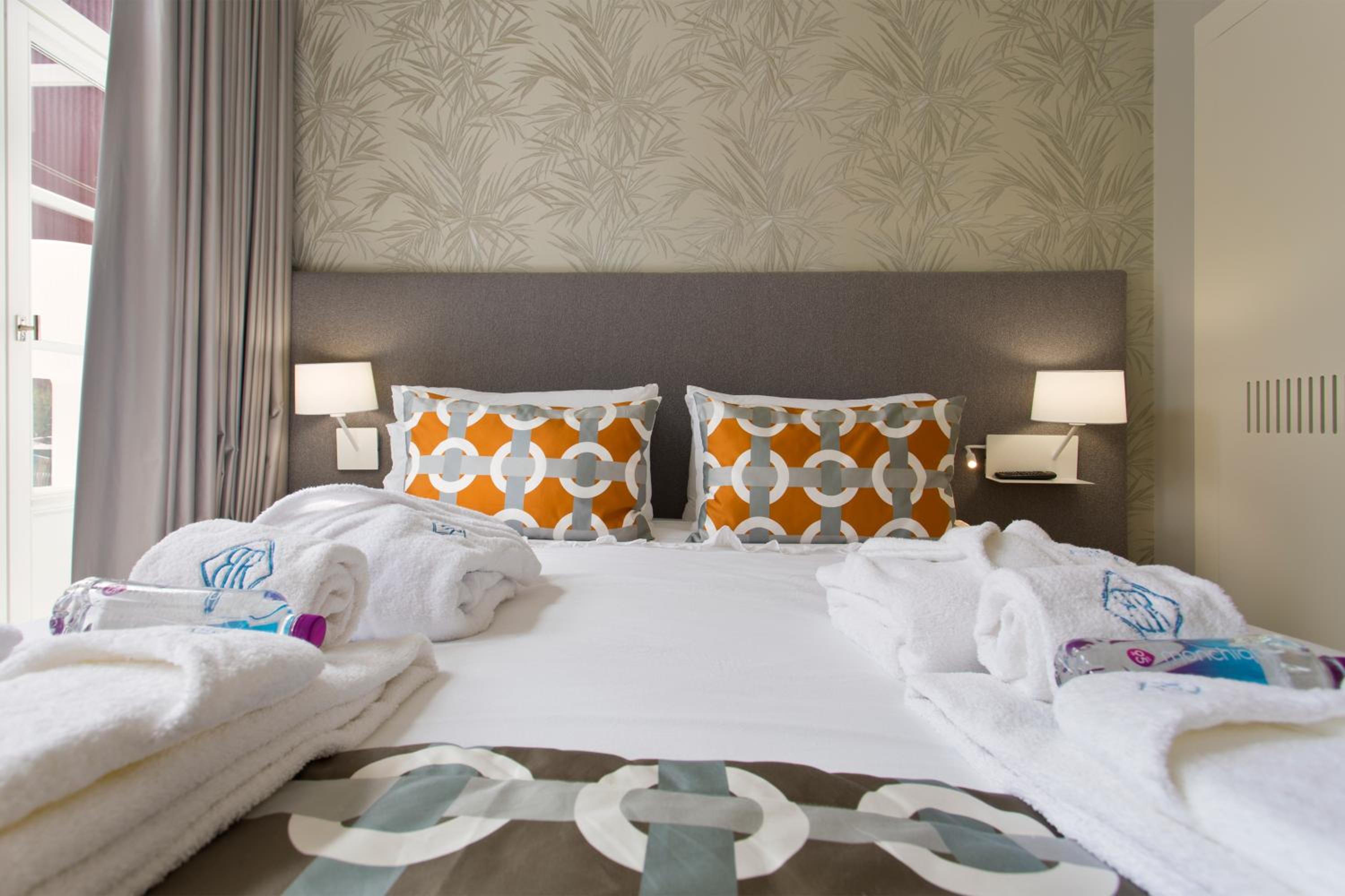 BOUTIQUE Rentals- P*O*R*T*O Ribeira view 2