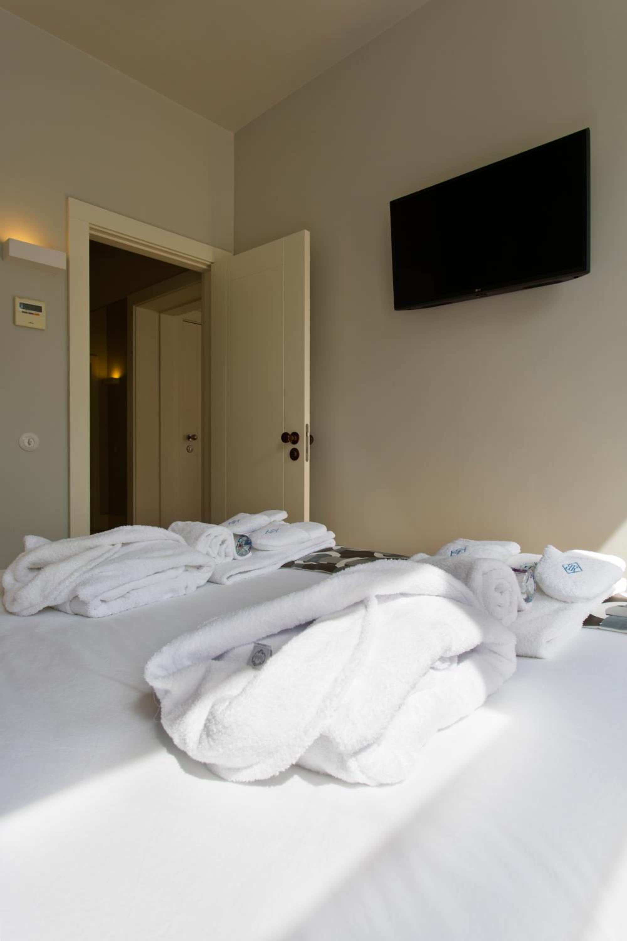 BOUTIQUE Rentals- P*O*R*T*O Ribeira view 5