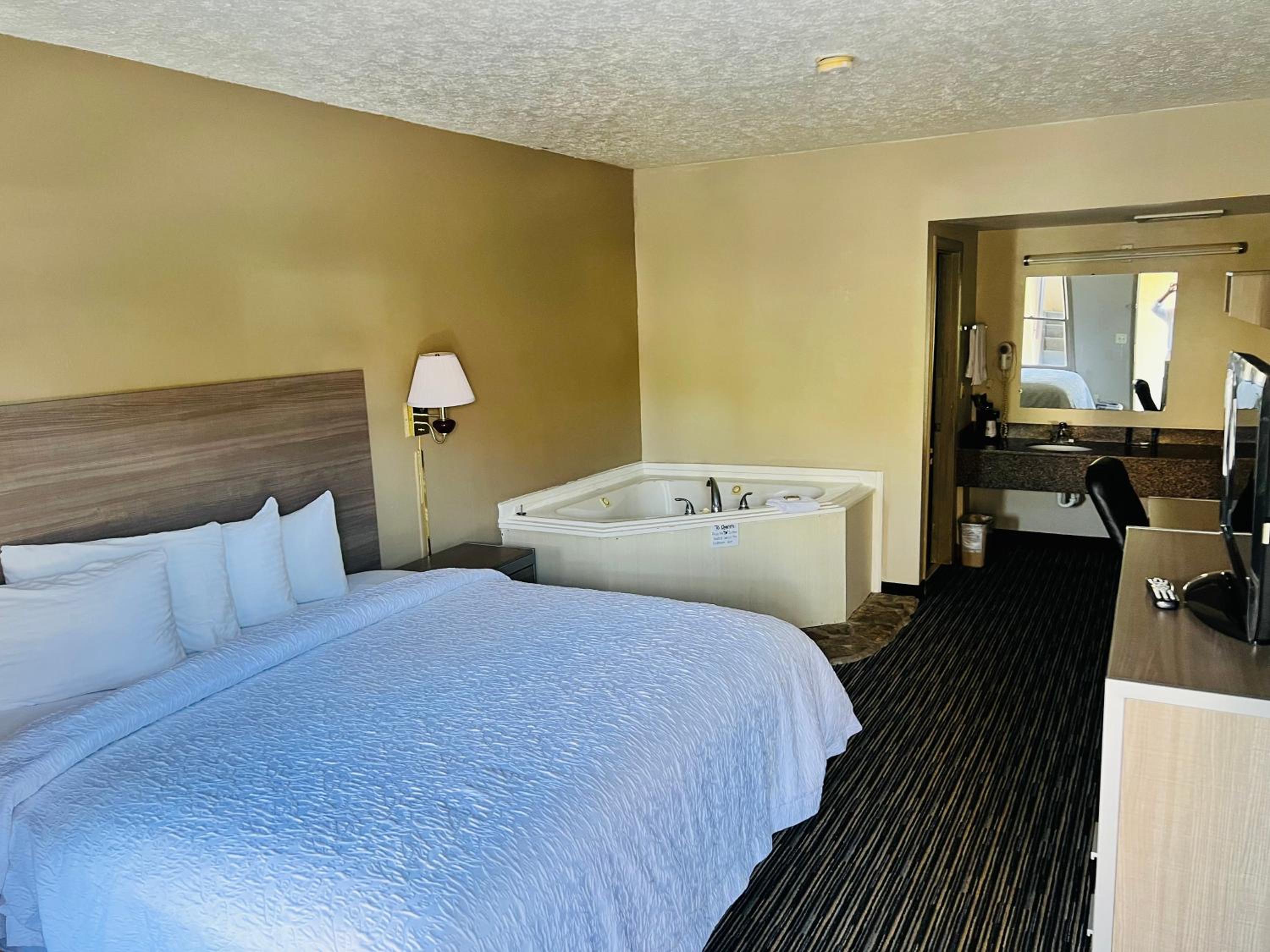 Alpine Valley Inn view 3