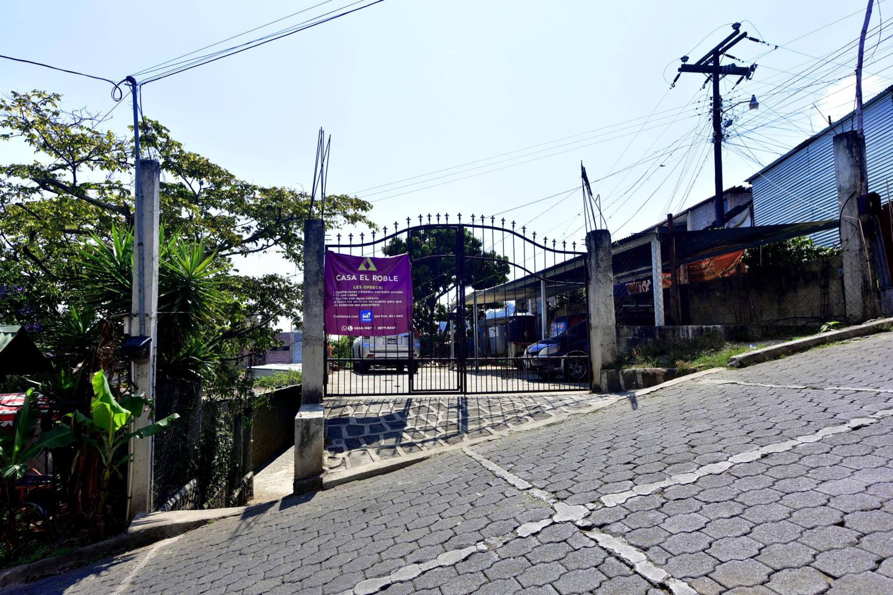 CASA EL ROBLE