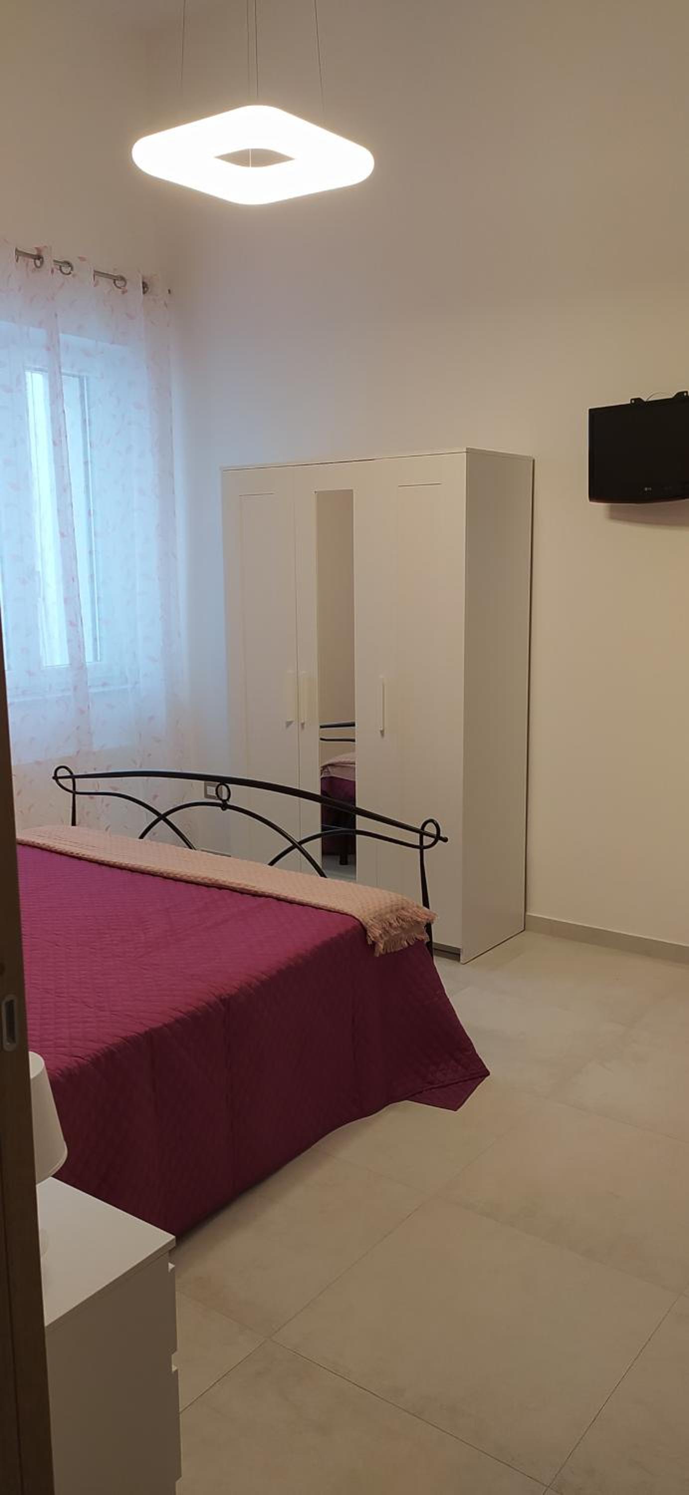 b&b Telesilla