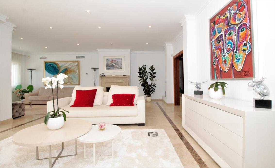 Marbella Villa Sea View 10 Bedrooms view 5
