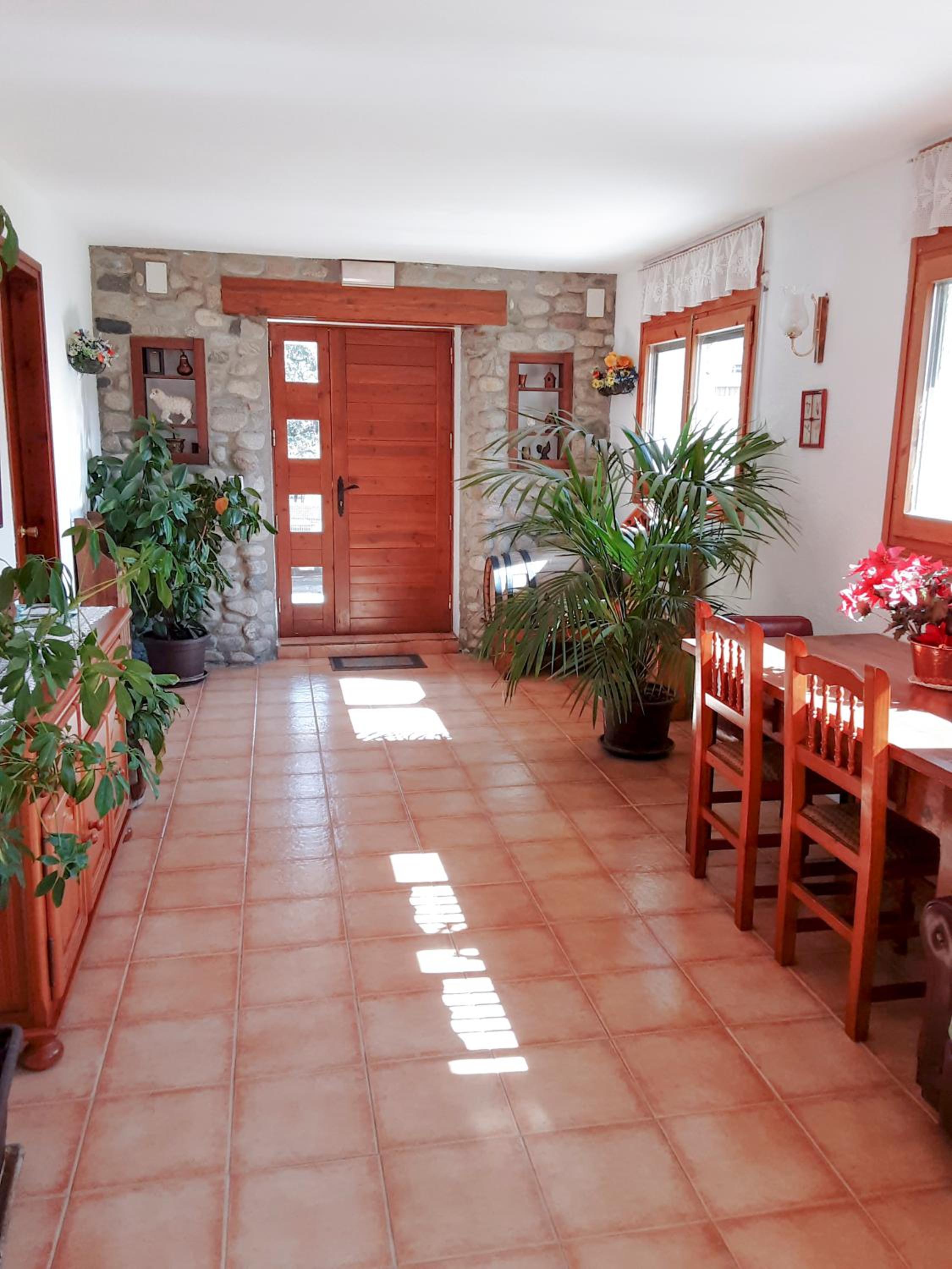 Photo 47