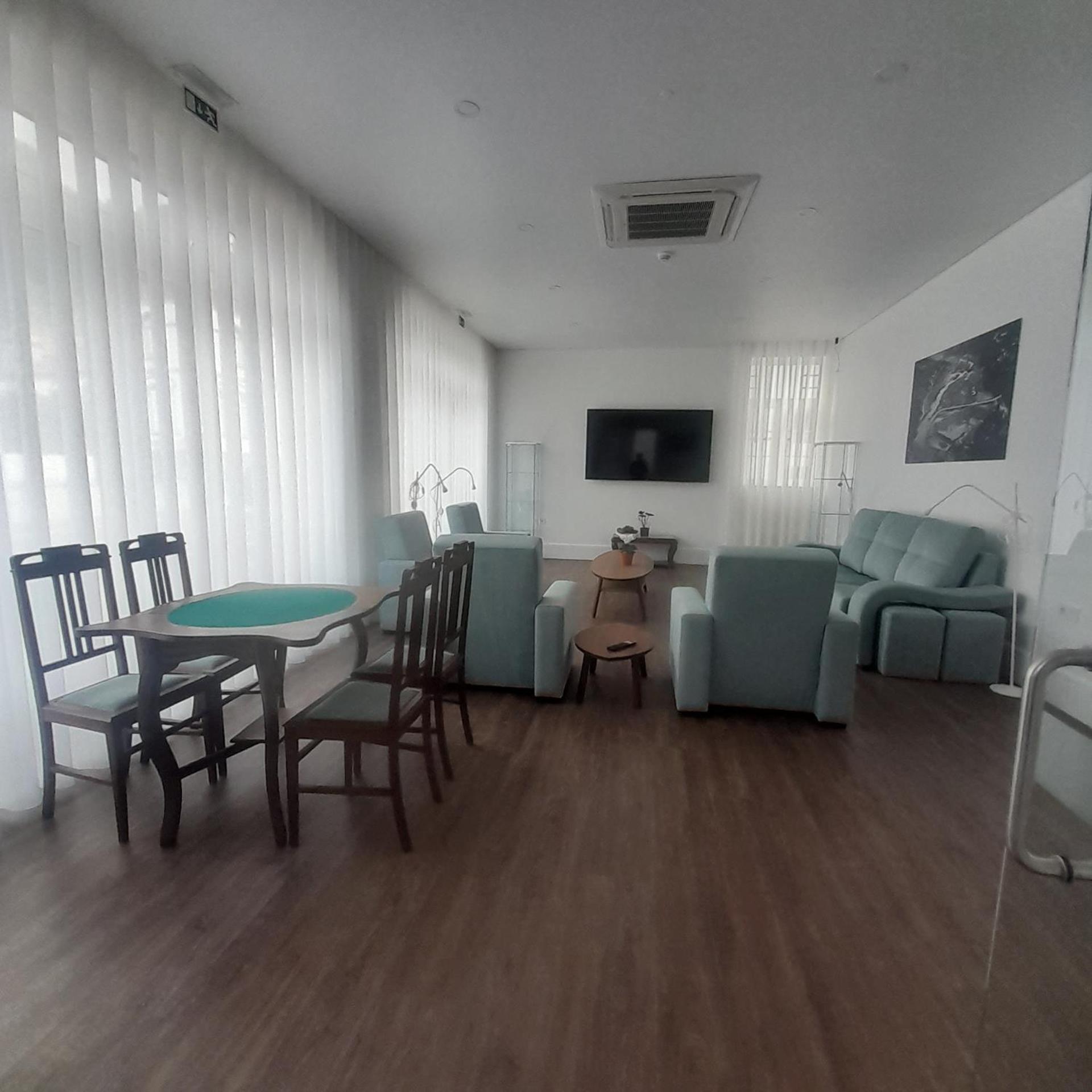 DOURO BB Avenida - Property Image 1