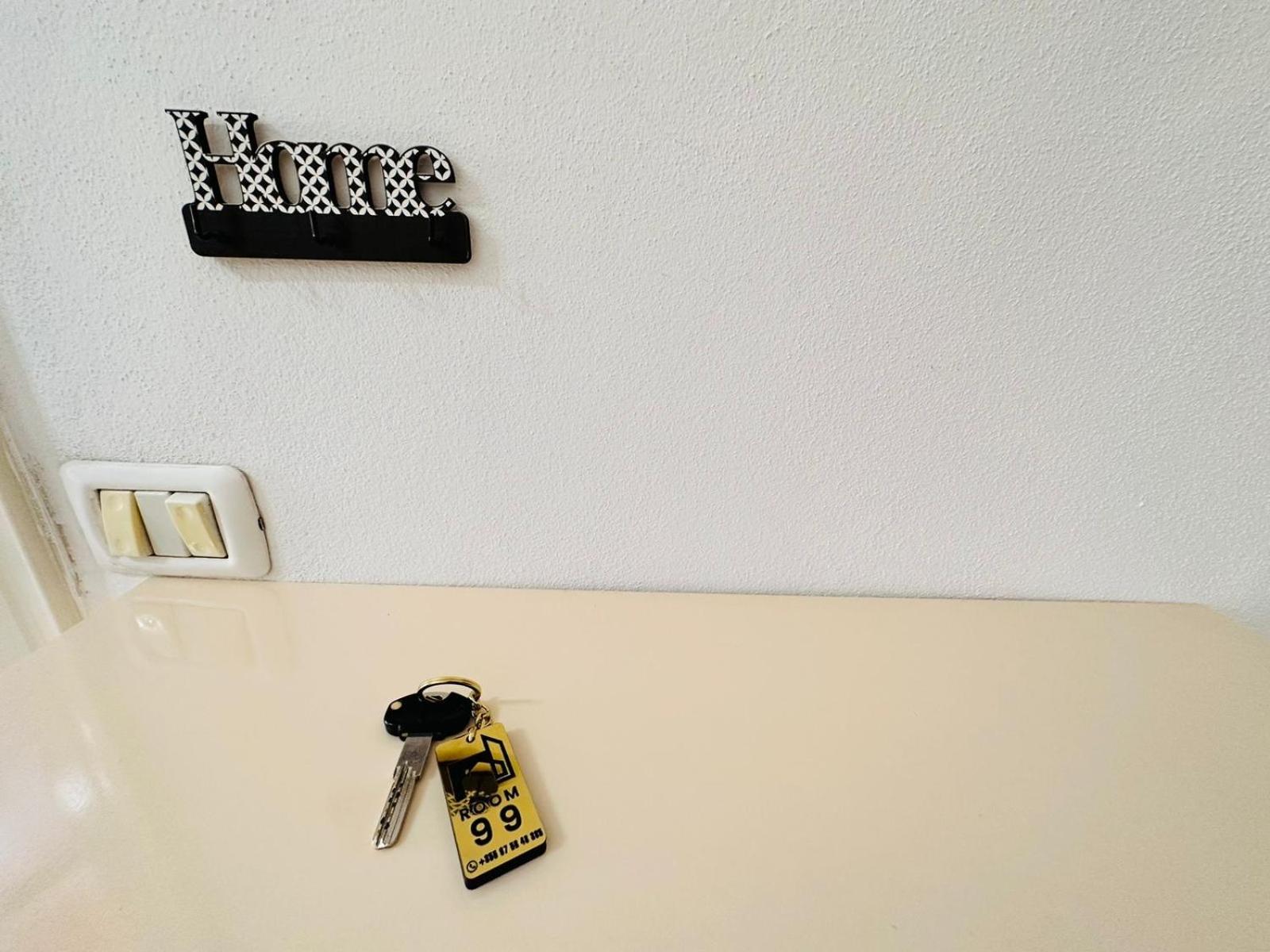 Room 99