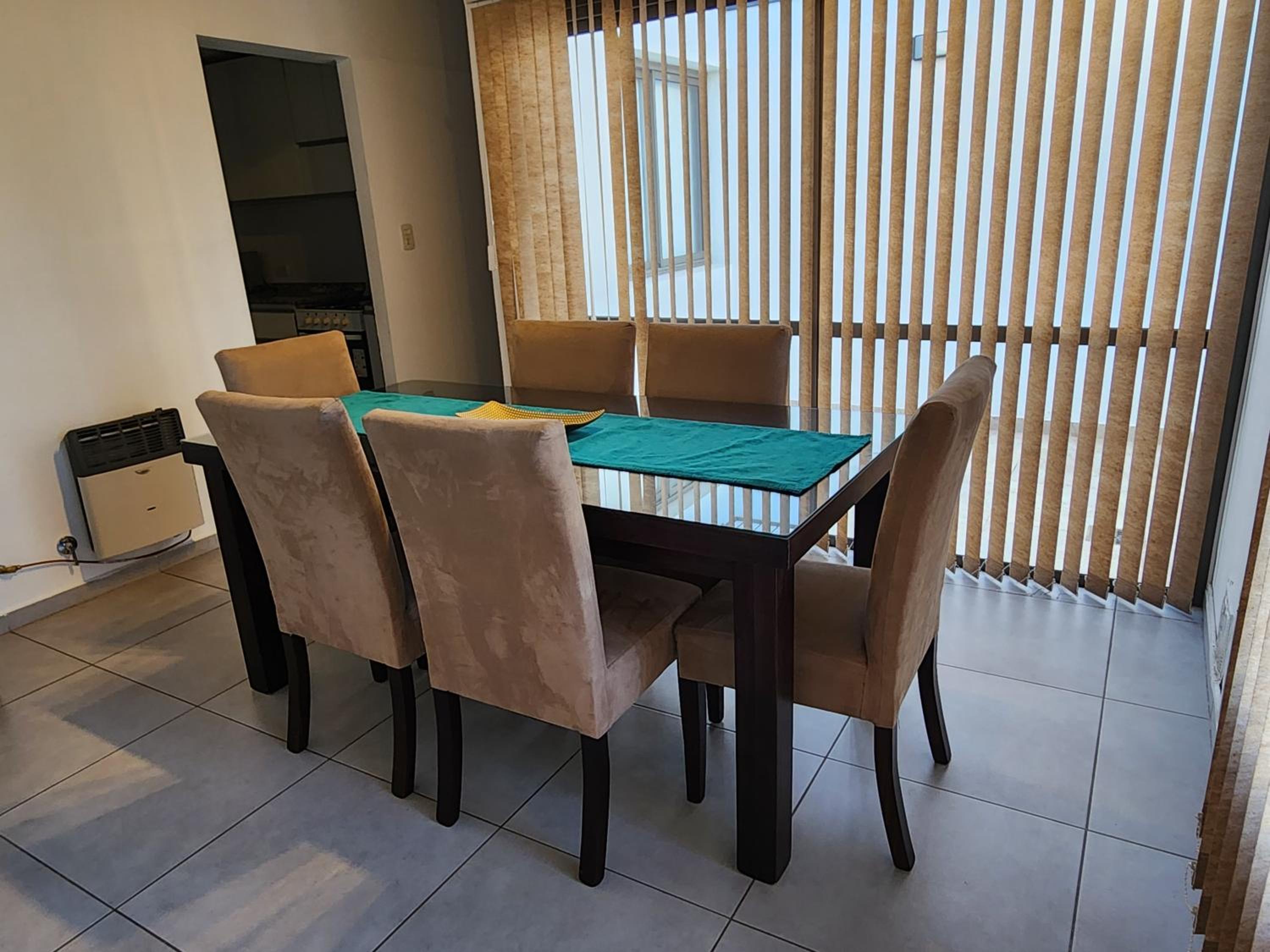 Apartamento Deluxe Senderos del Vino I, con cochera incluida, Desayuno opcional