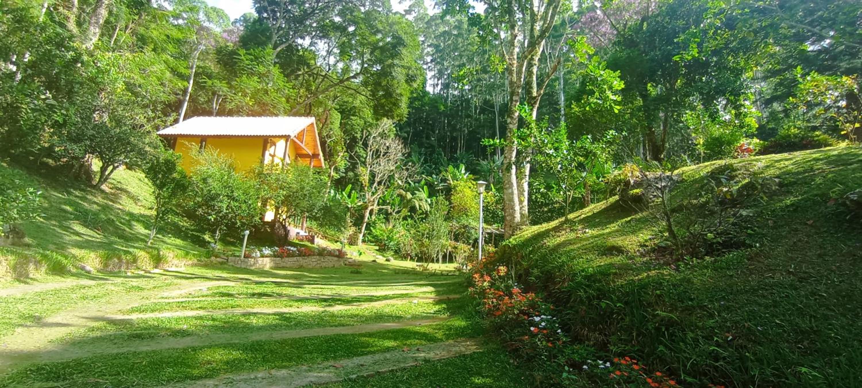 Sitio Recanto da Paz Chalés - casa e chalé para temporada