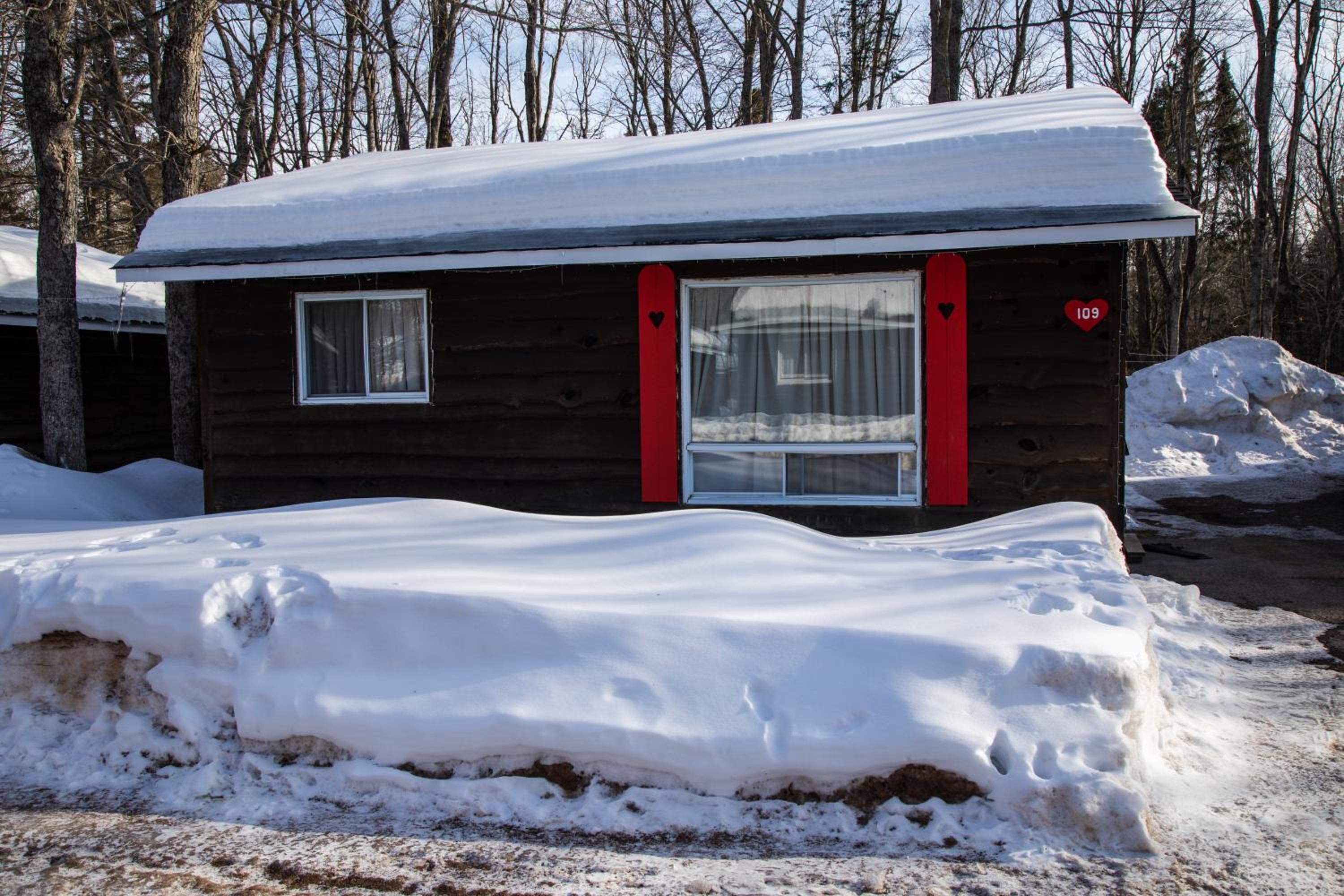 Glenview Cottages - Image 2