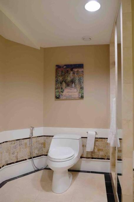 Tranquil And Spacious suite in Anmore