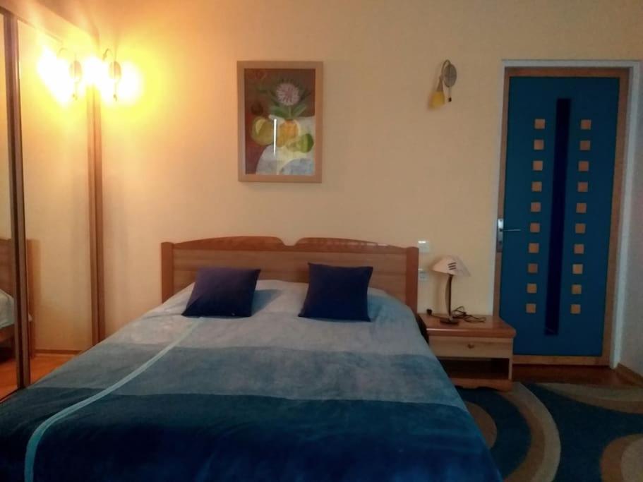 Sea View Apartment in the Center of Baku!