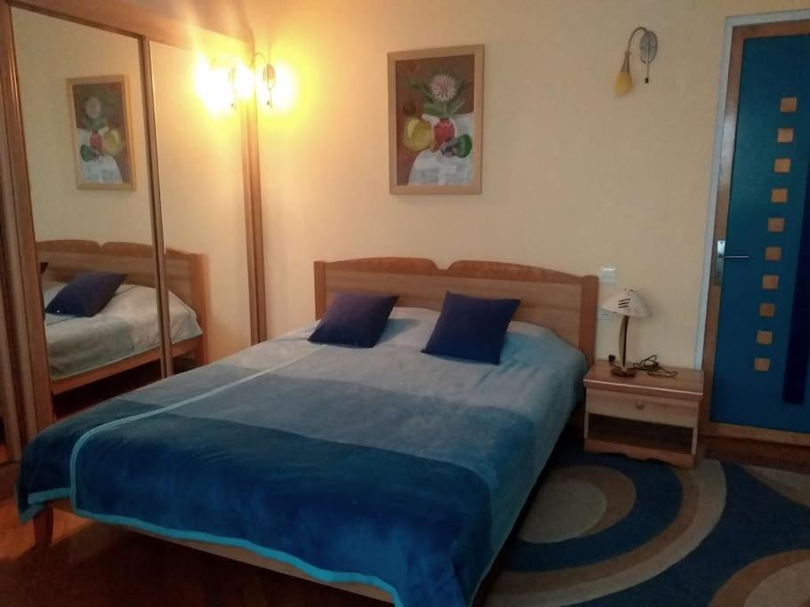 Sea View Apartment in the Center of Baku!