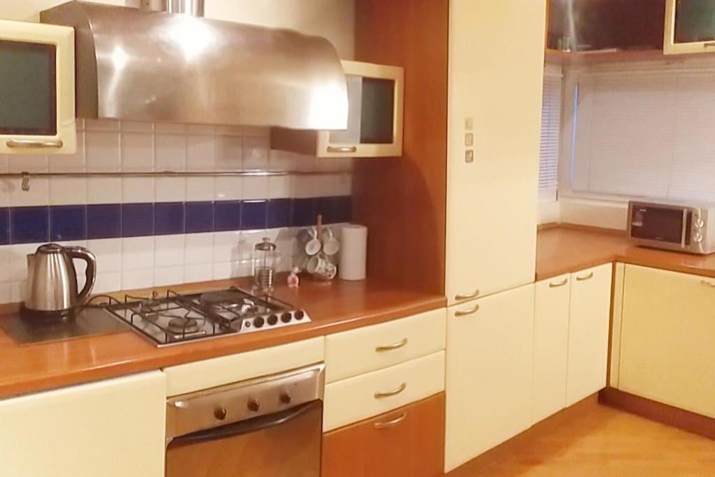 Sea View Apartment in the Center of Baku!