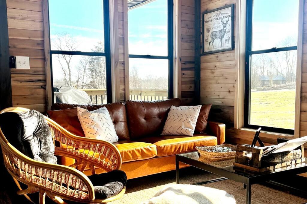 Bourbon Barrel Cottages 1 of 5 on Kentucky trail - Property Image 3