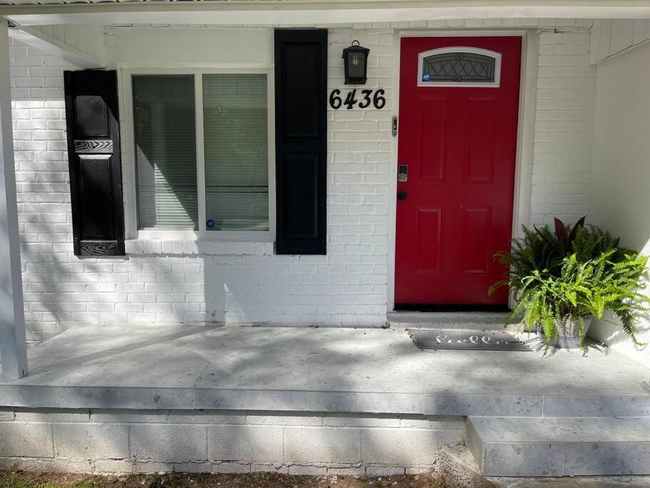 Four Bedroom Home Near Hartsfield Jackson Airport view 2