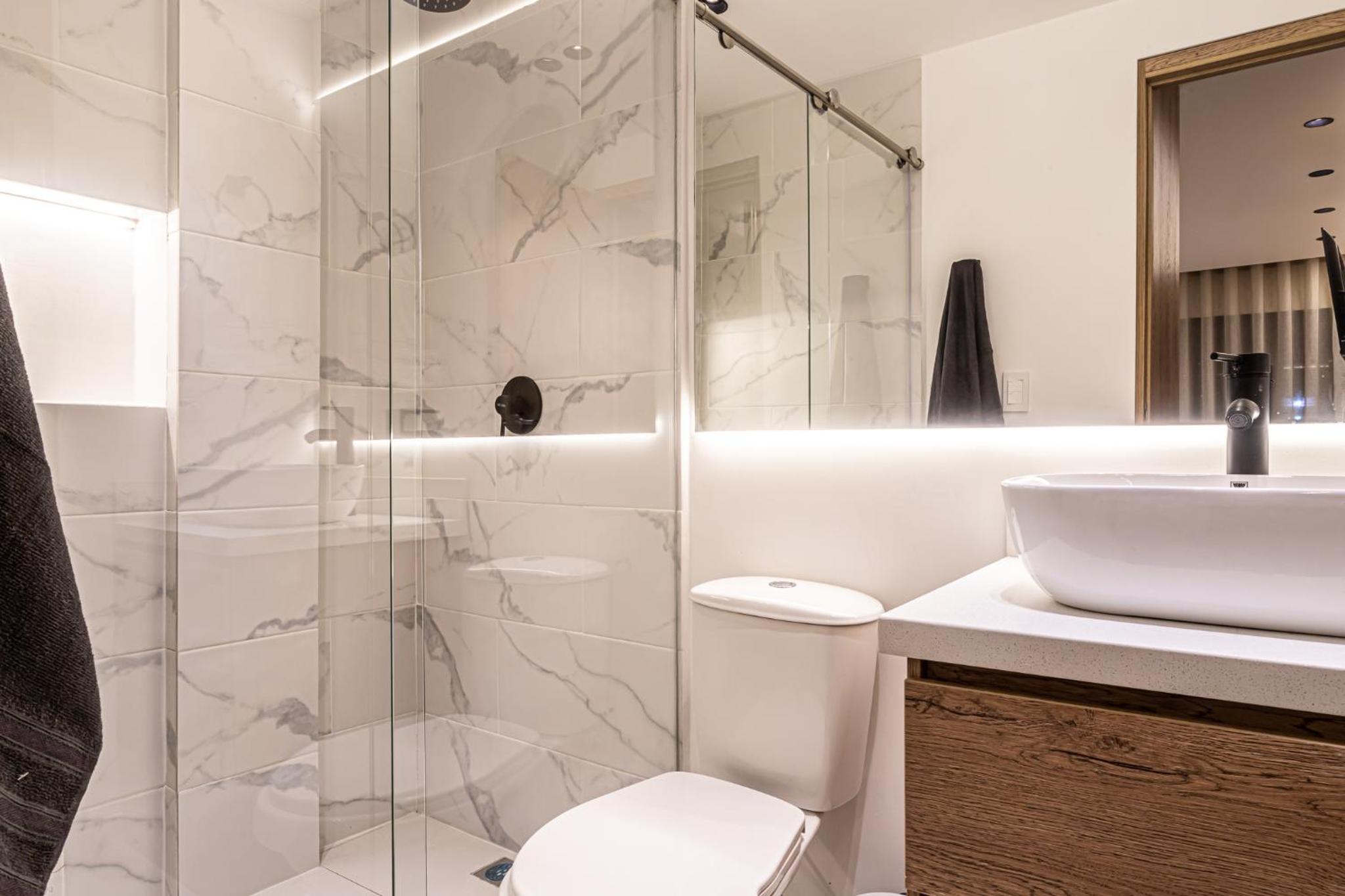 Jacuzzi Privado, Casa de Lujo Norte Medellin